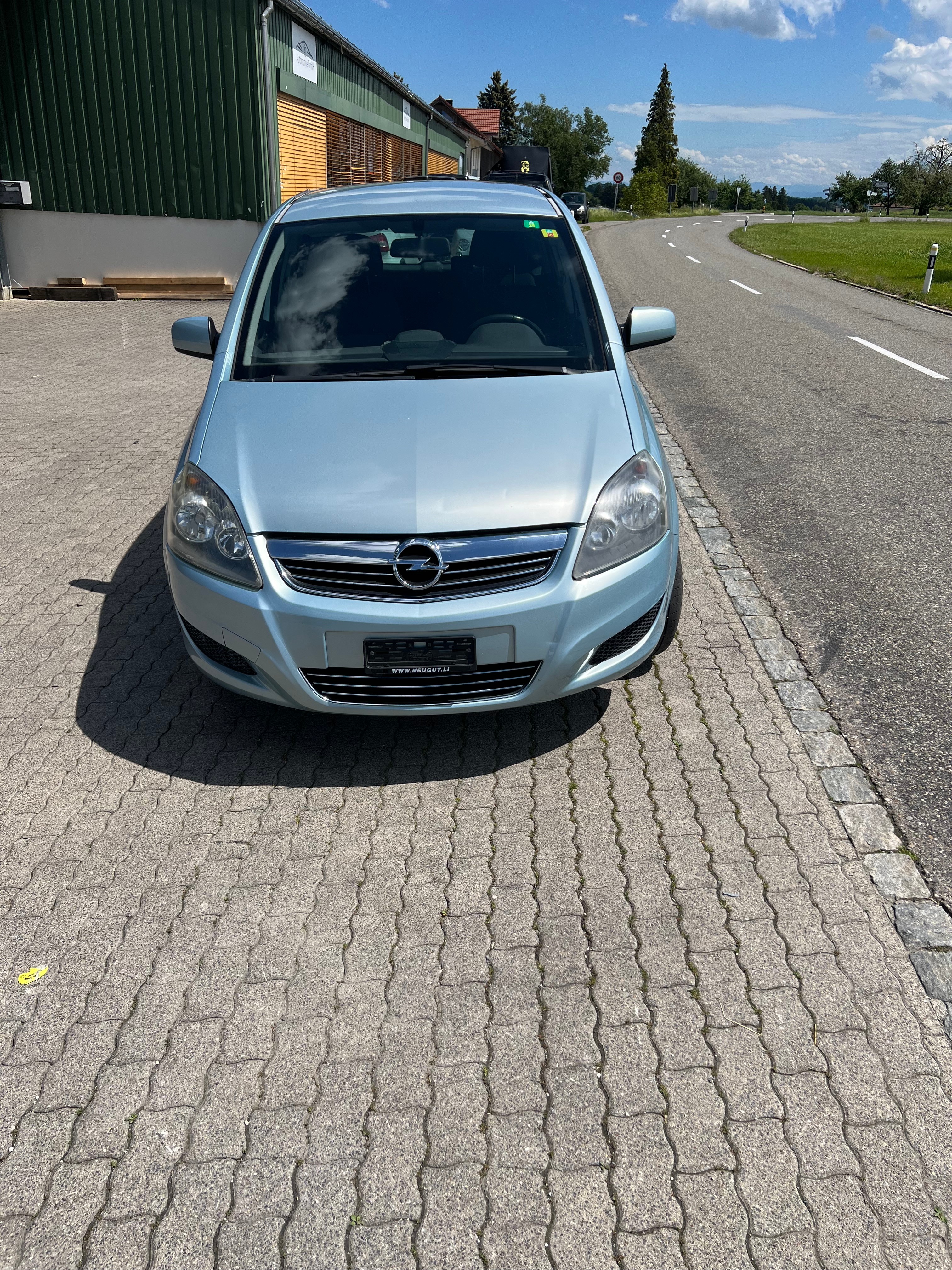 OPEL Zafira 1.6i 16V Turbo CNG Enjoy