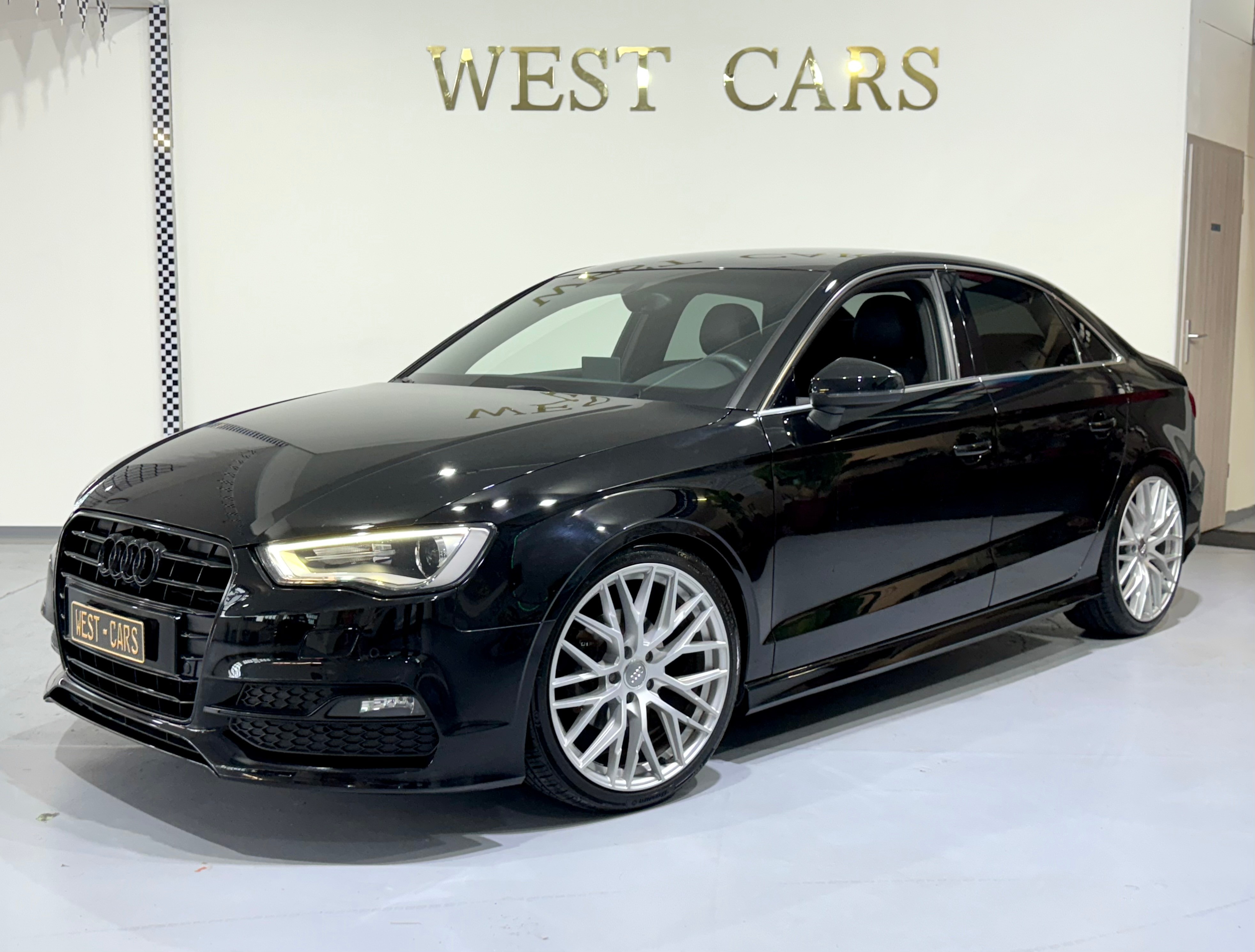 AUDI A3 Sedan 1.4 TFSI S-Line S-tronic