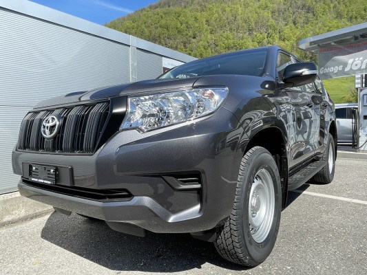 TOYOTA LandCruiser 2.8TD Active