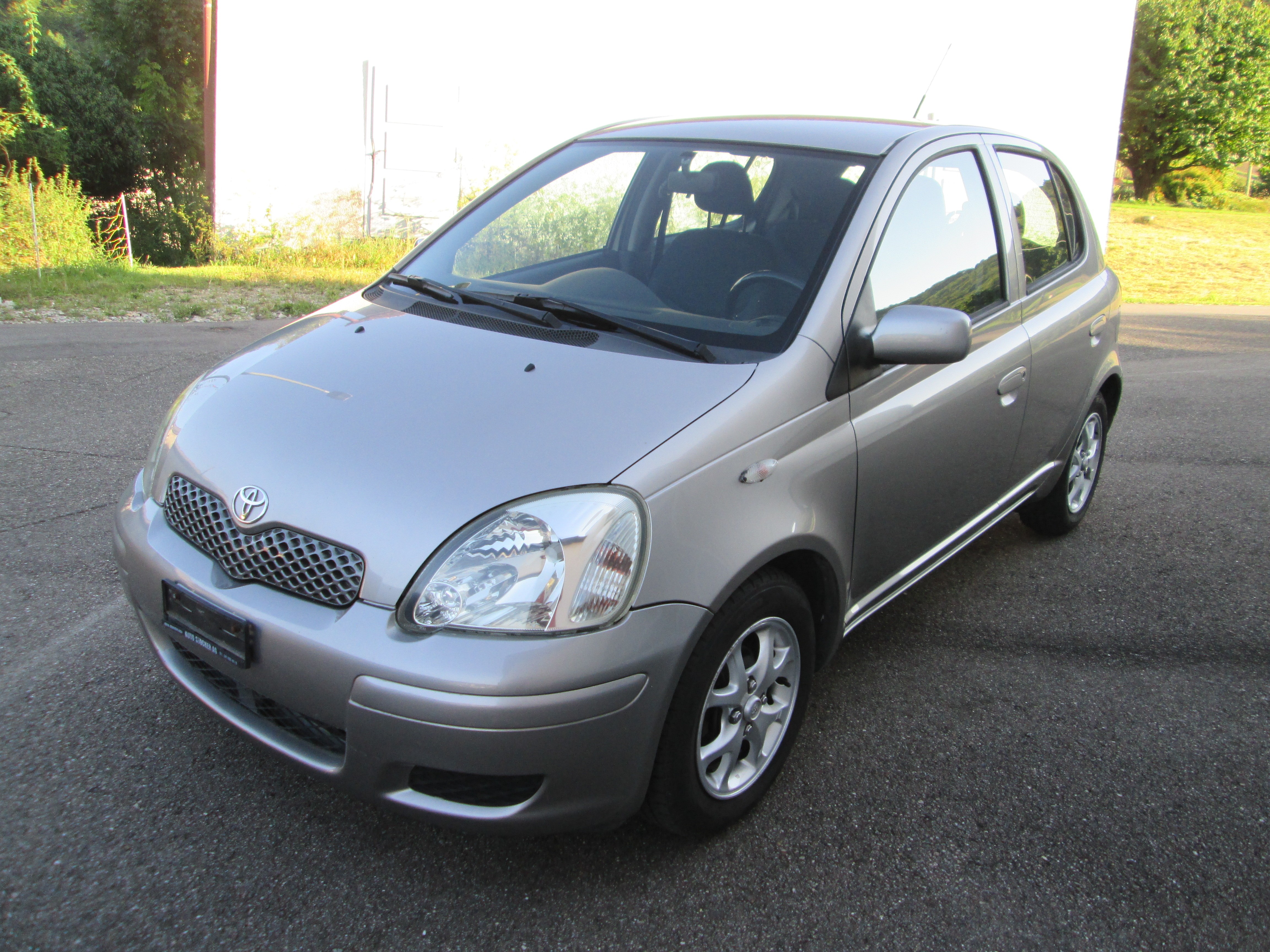 TOYOTA Yaris 1.3 Linea Sol