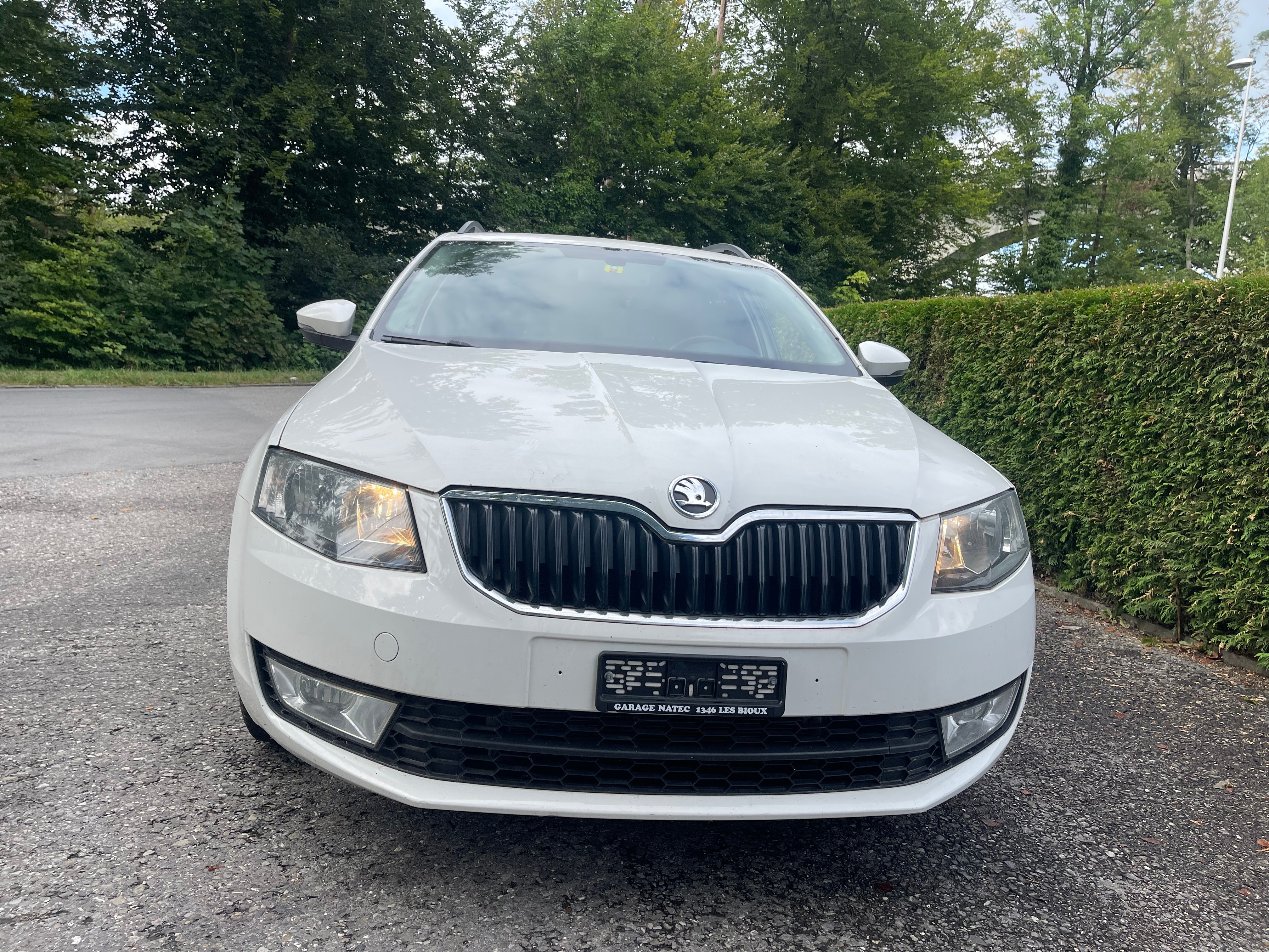 SKODA Octavia Combi 1.8 TSI Elegance DSG