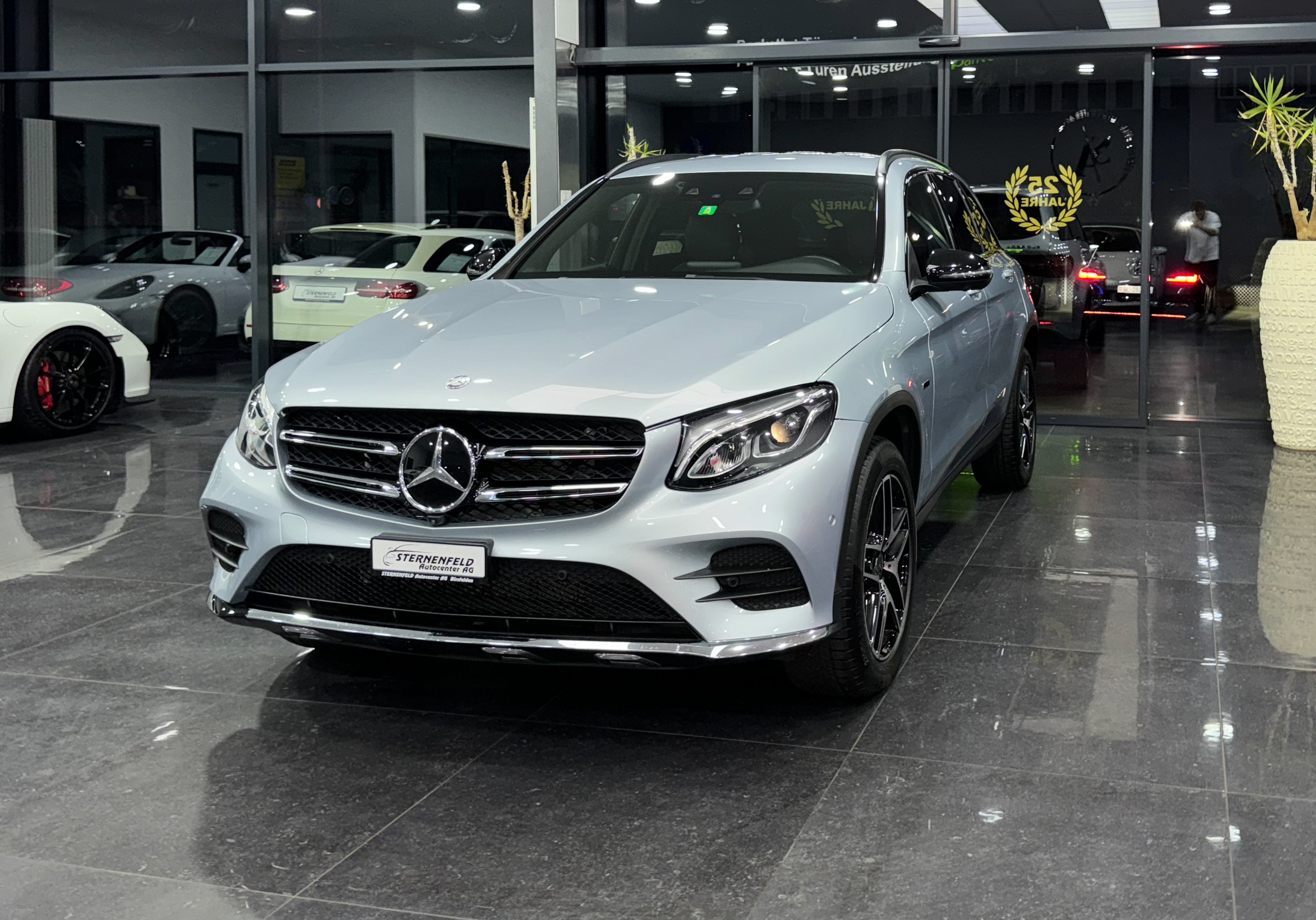 MERCEDES-BENZ GLC 350 e AMG Line 4Matic 7G-Tronic