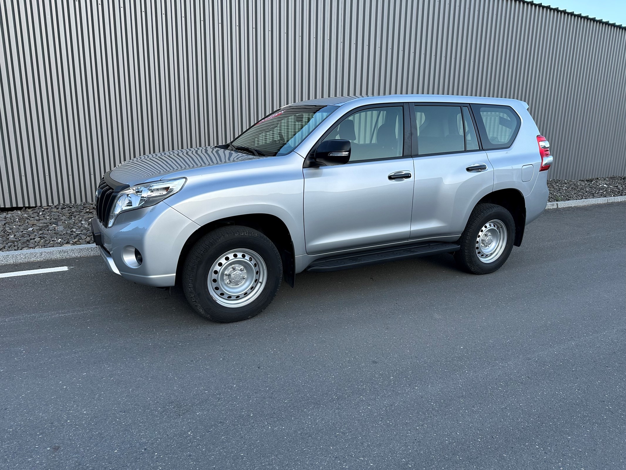 TOYOTA Land Cruiser 2.8TD Profi