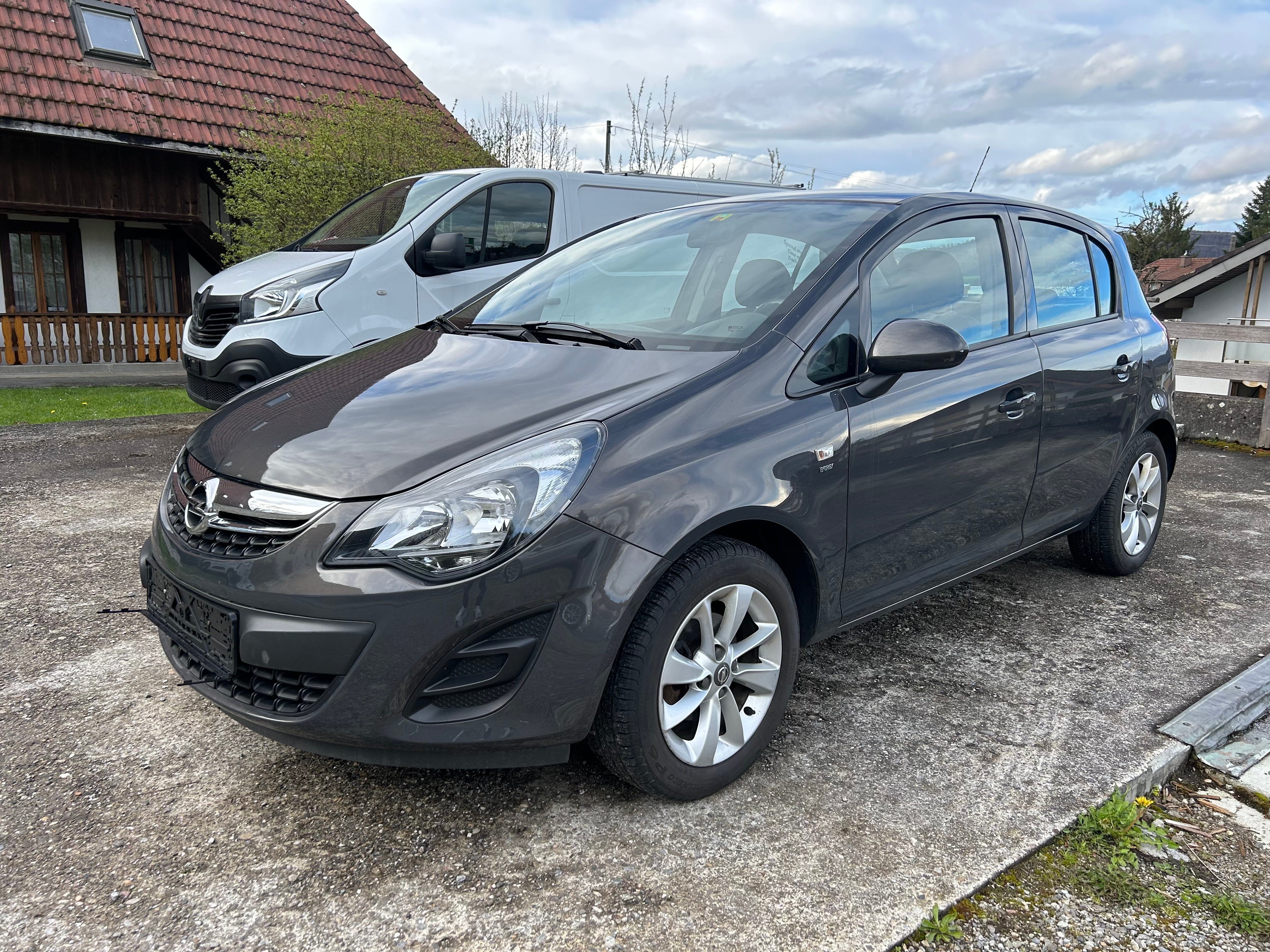 OPEL Corsa 1.4 TP Color Edition Automatic