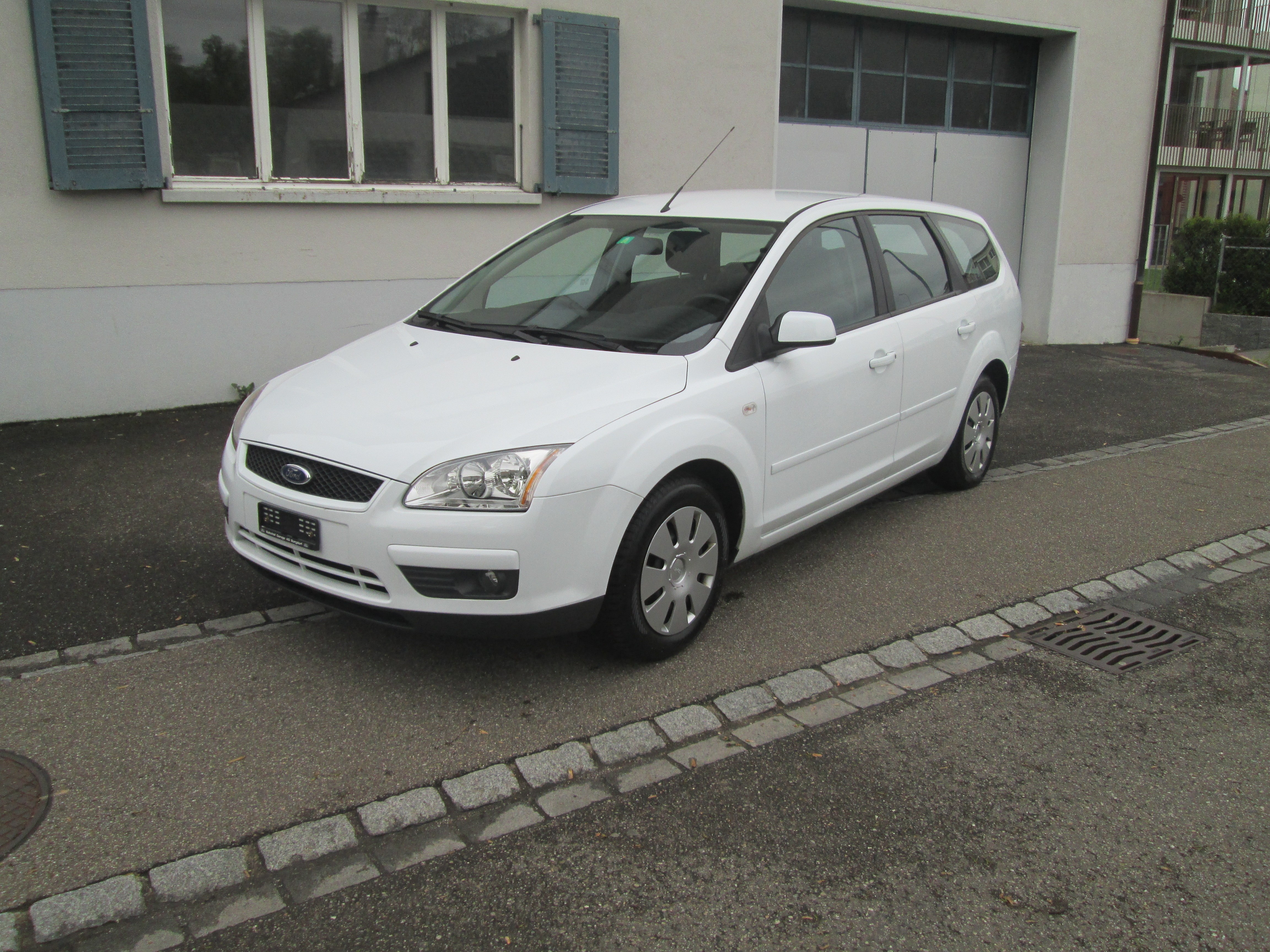 FORD Focus 1.6i VCT Carving