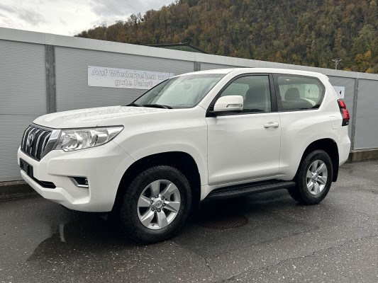 TOYOTA LandCruiser 2.8TD Comf. A