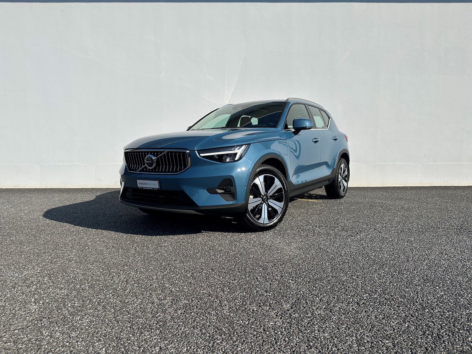 VOLVO XC40 1.5 T5 PiH Ultimate Bright