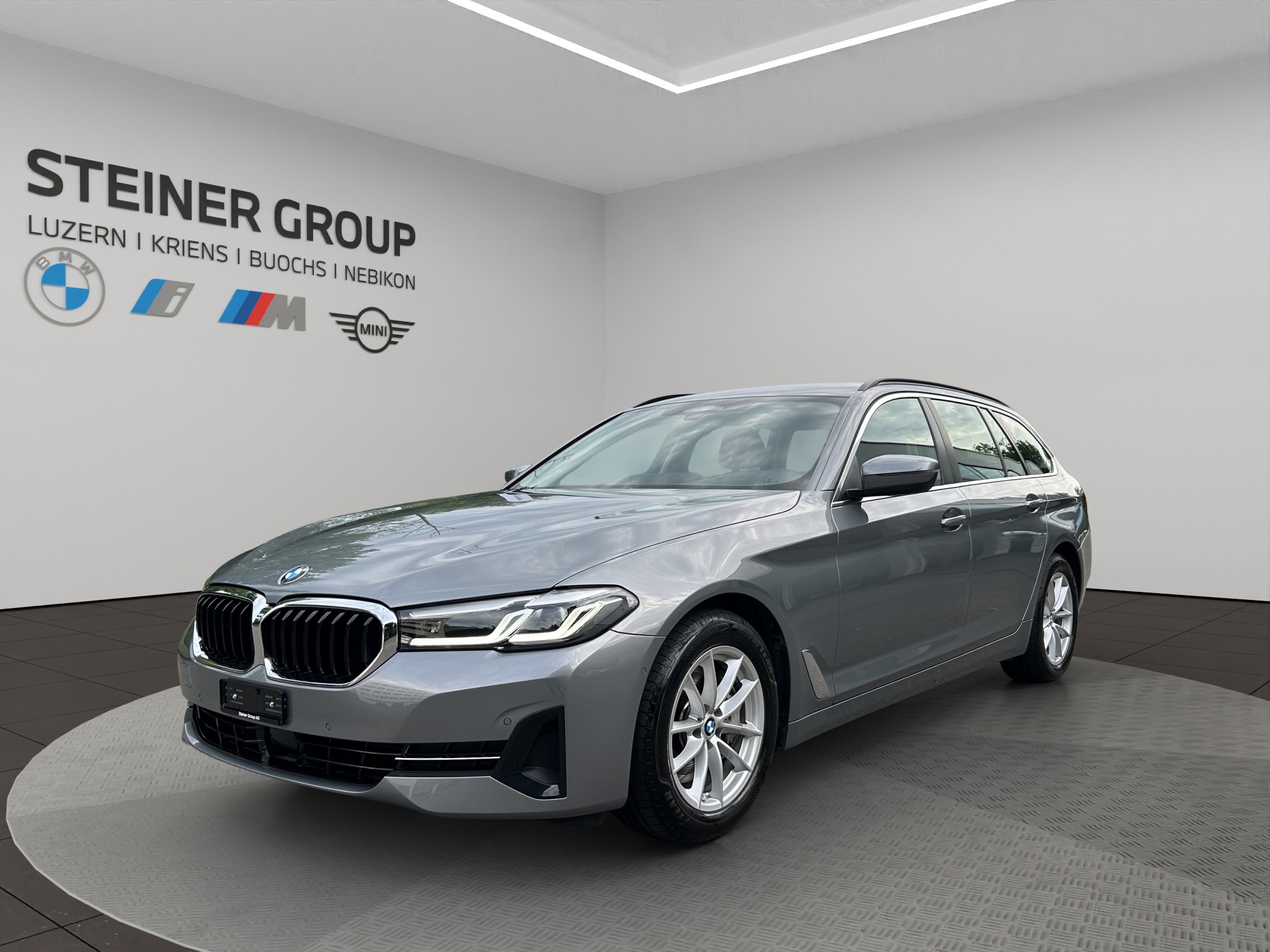 BMW 530d xDrive 48V Touring Steptronic