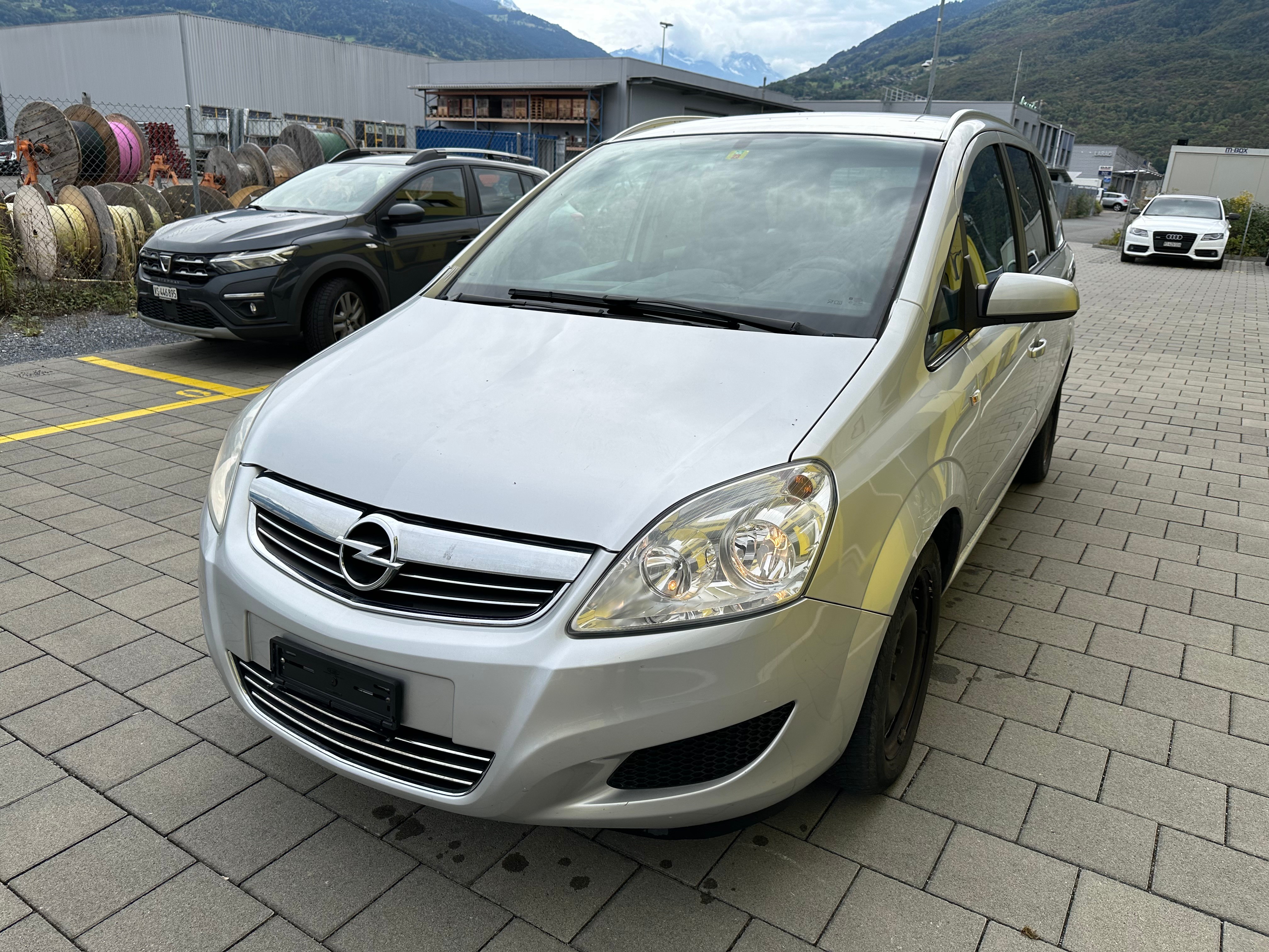 OPEL Zafira 1.8i 16V Enjoy