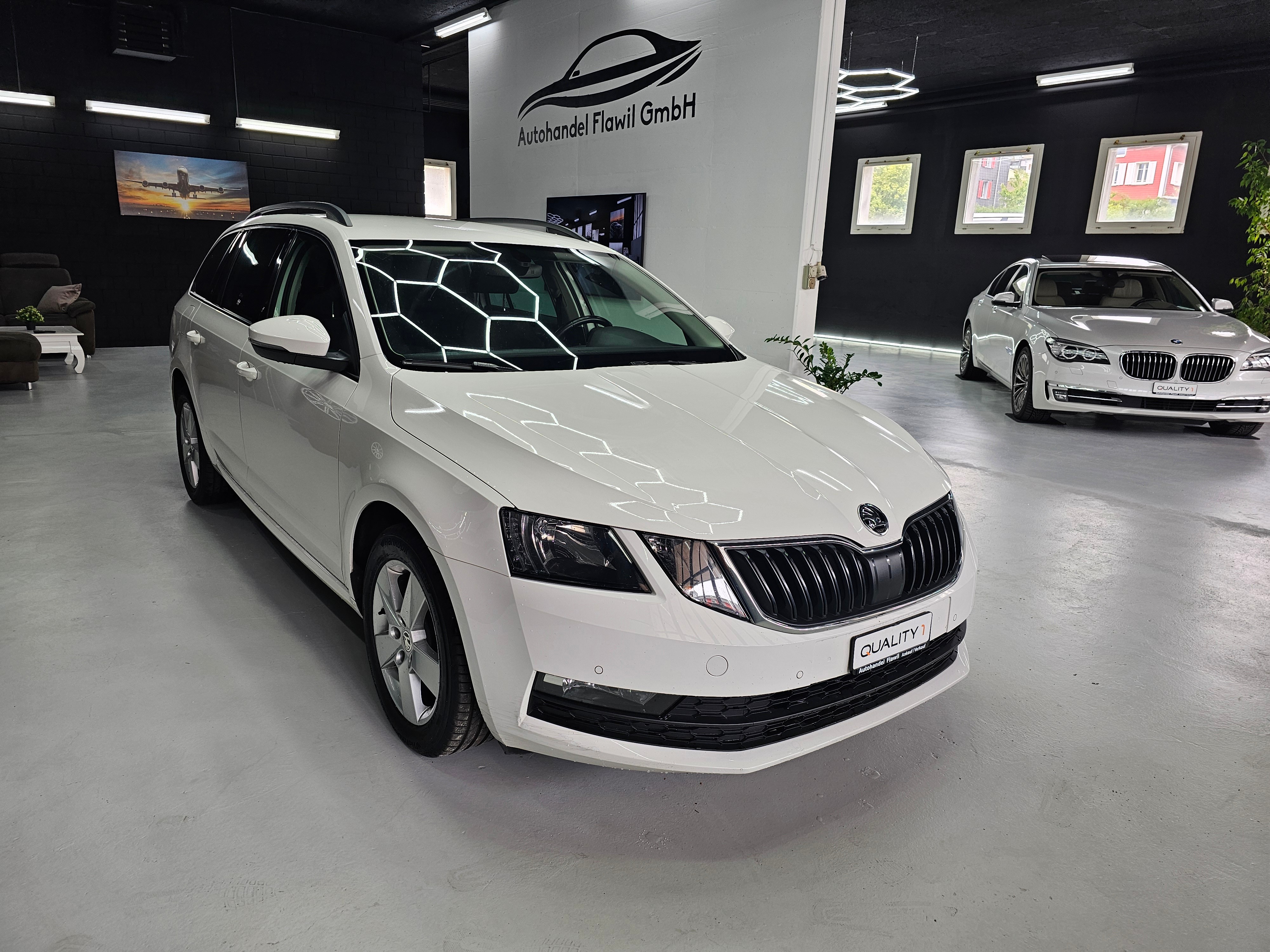 SKODA Octavia Combi 2.0 TDI Ambition DSG