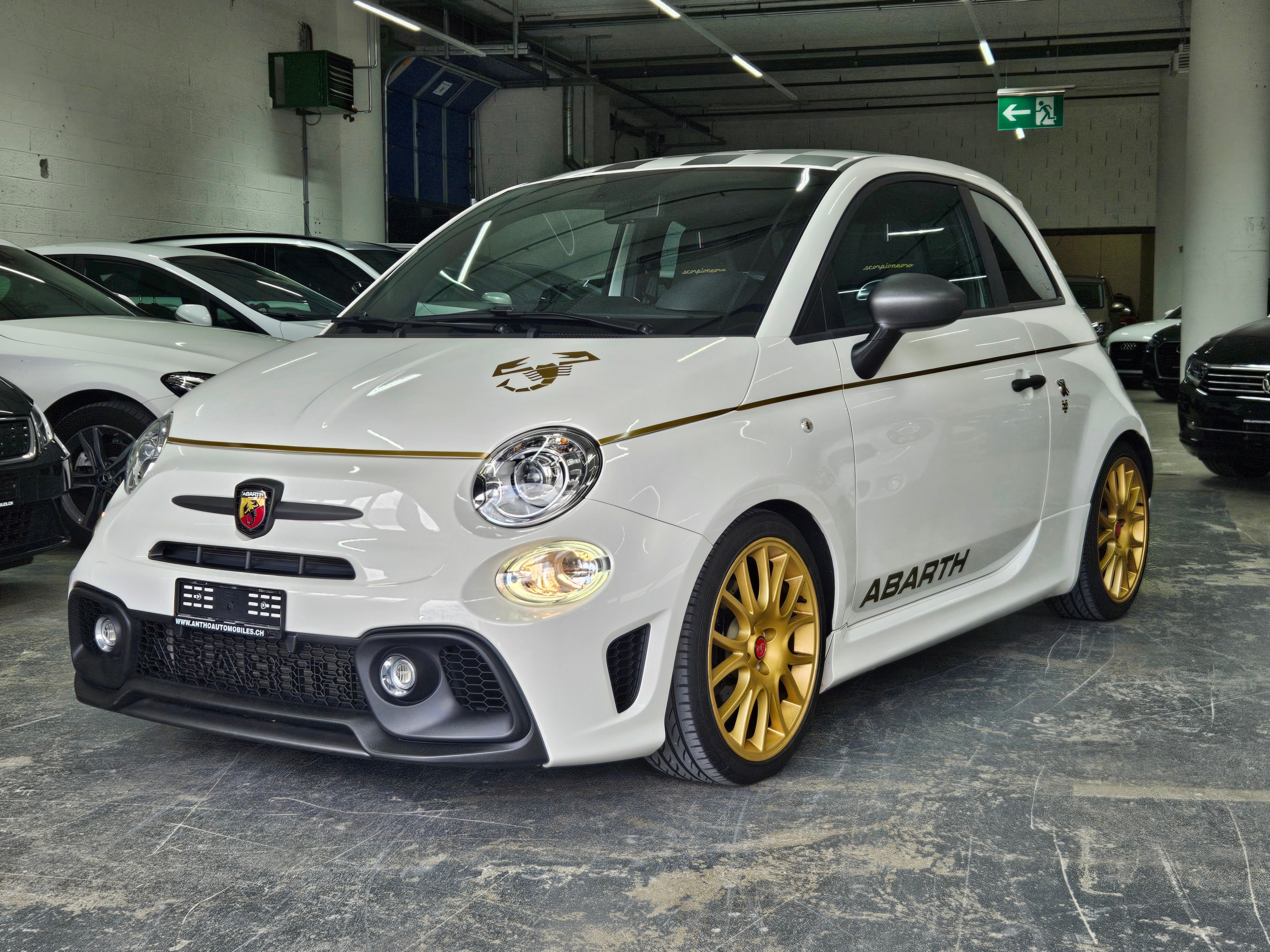 FIAT 595 1.4 16V Turbo Abarth Scorpione Oro