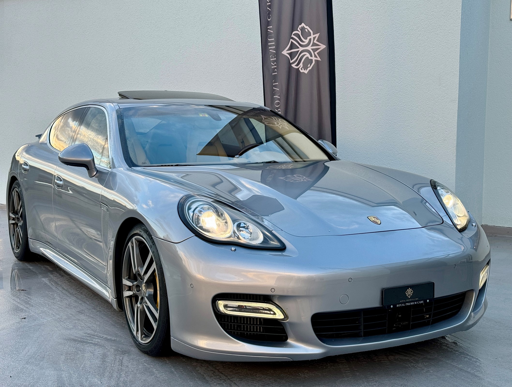 PORSCHE Panamera Turbo S 4.8 PDK