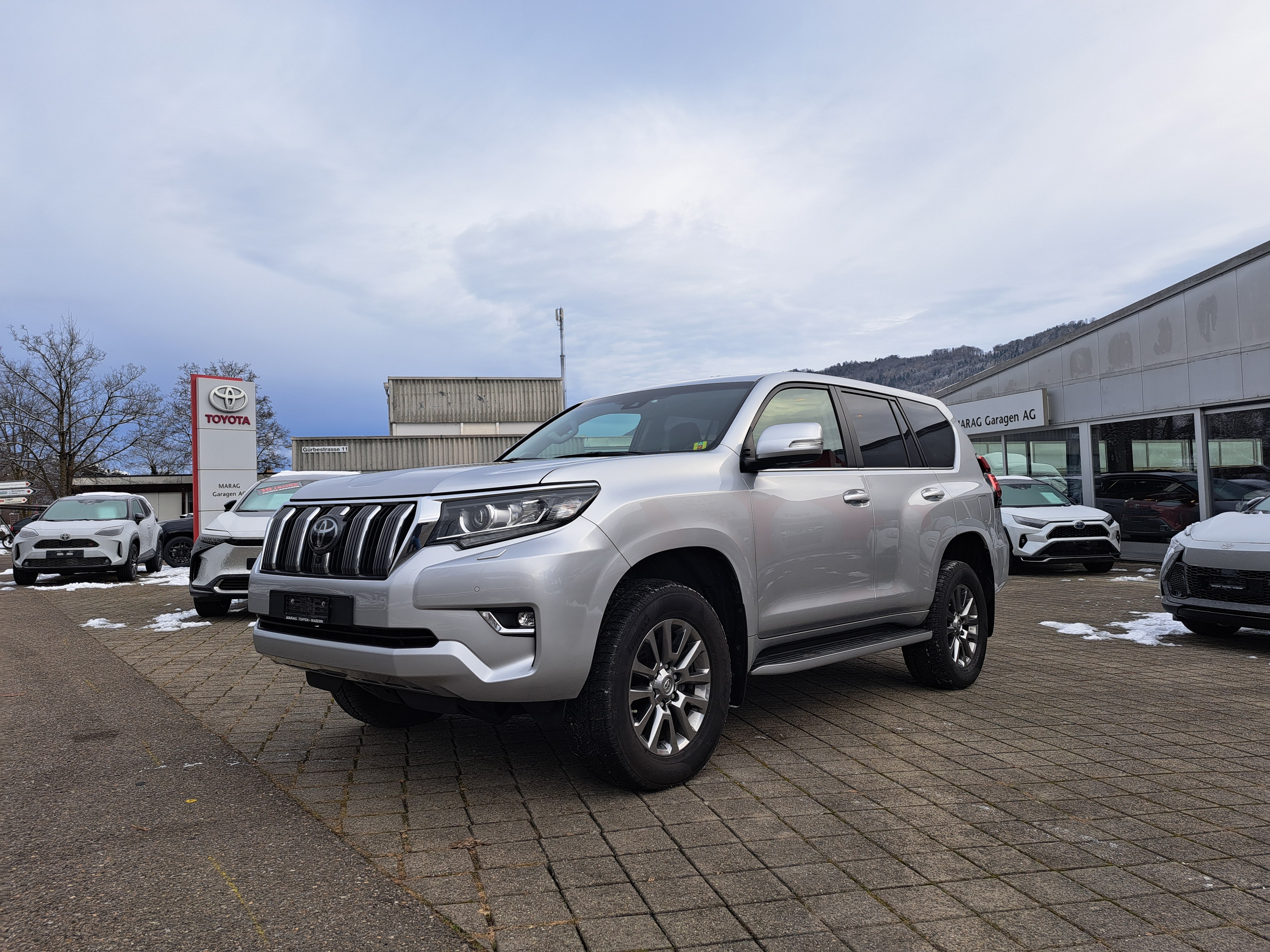 TOYOTA Land Cruiser 2.8TD Style Automat