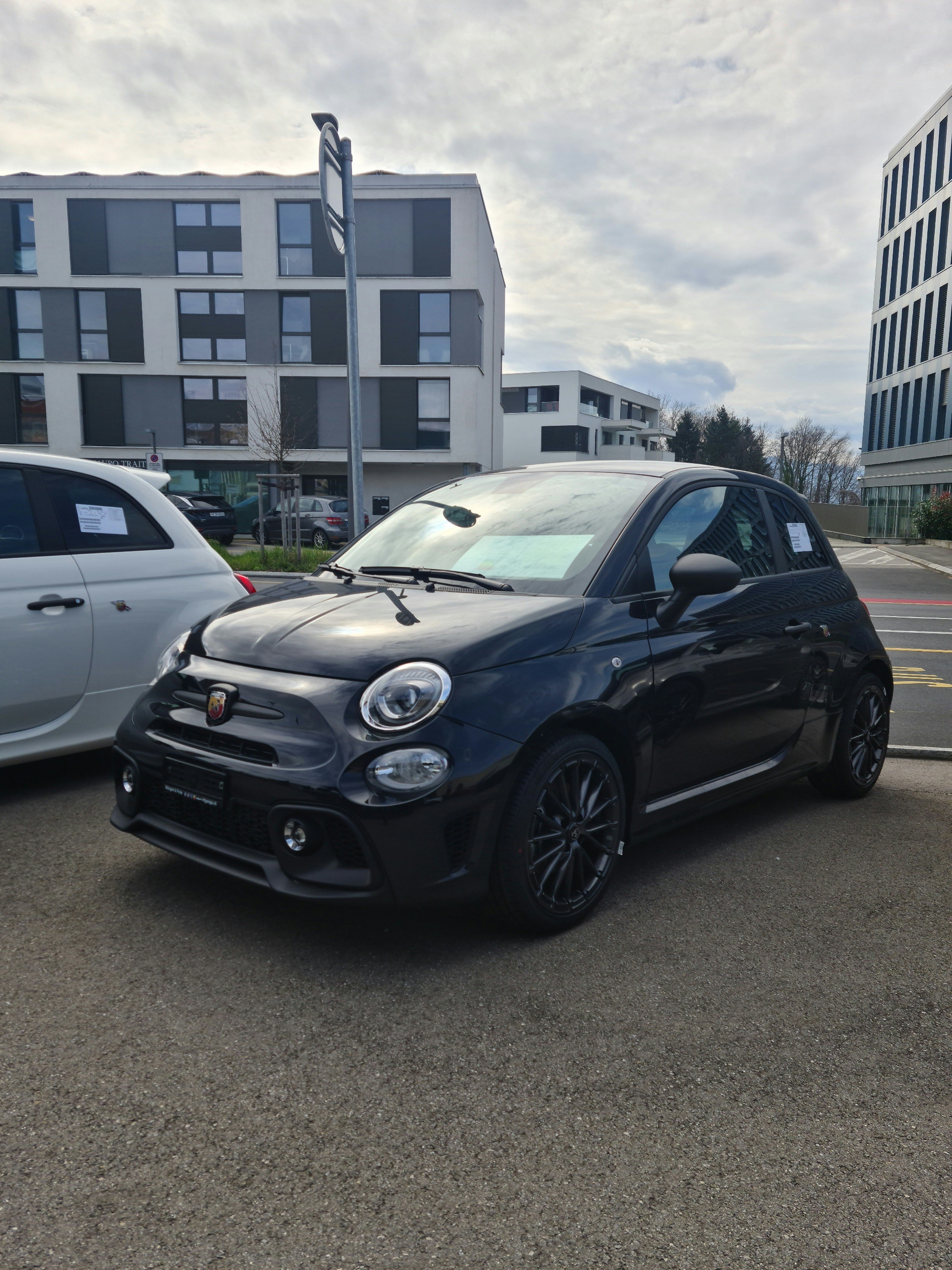 FIAT 595 1.4 16V Turbo Abarth 595 Premium Grand Prix Edition