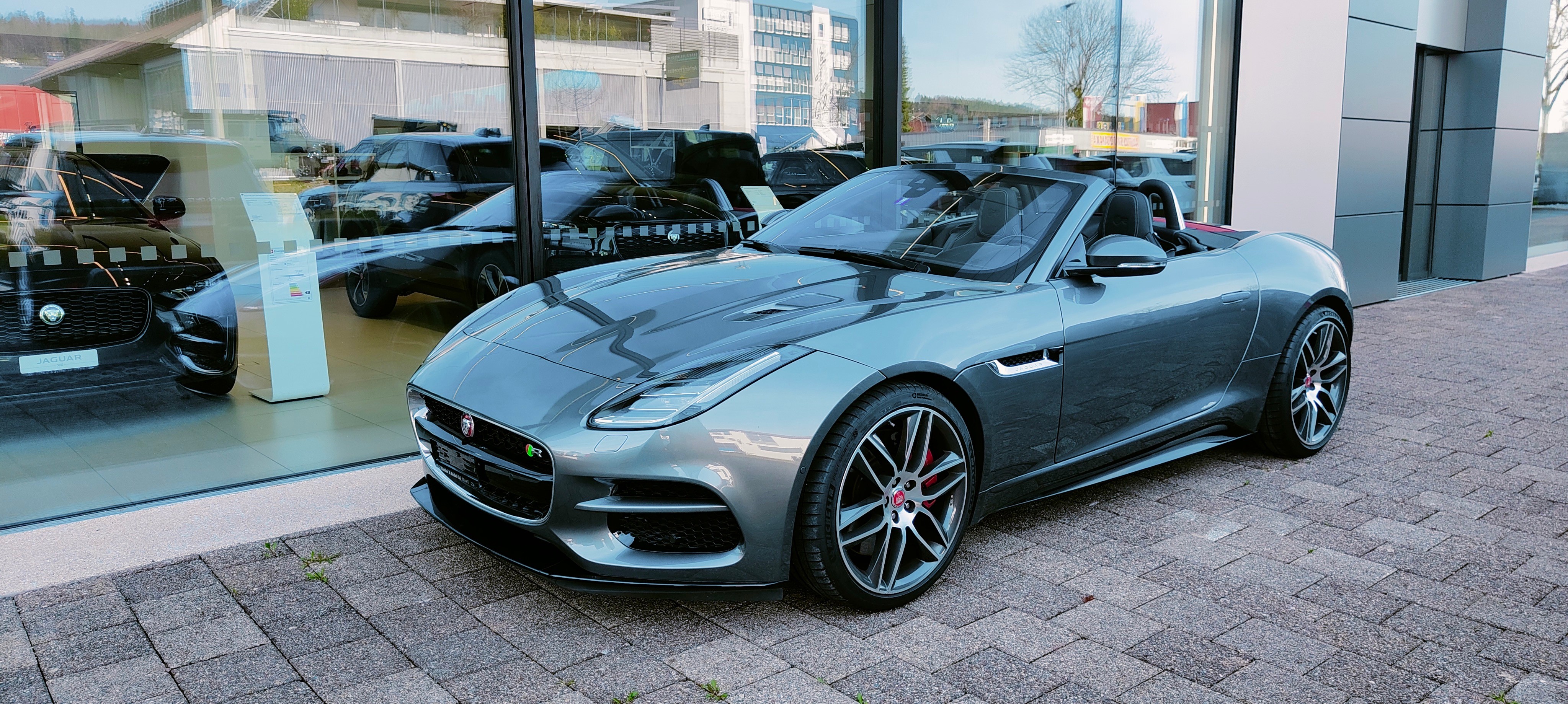 JAGUAR F-Type Convertible 5.0 V8 S/C R AWD Automatik