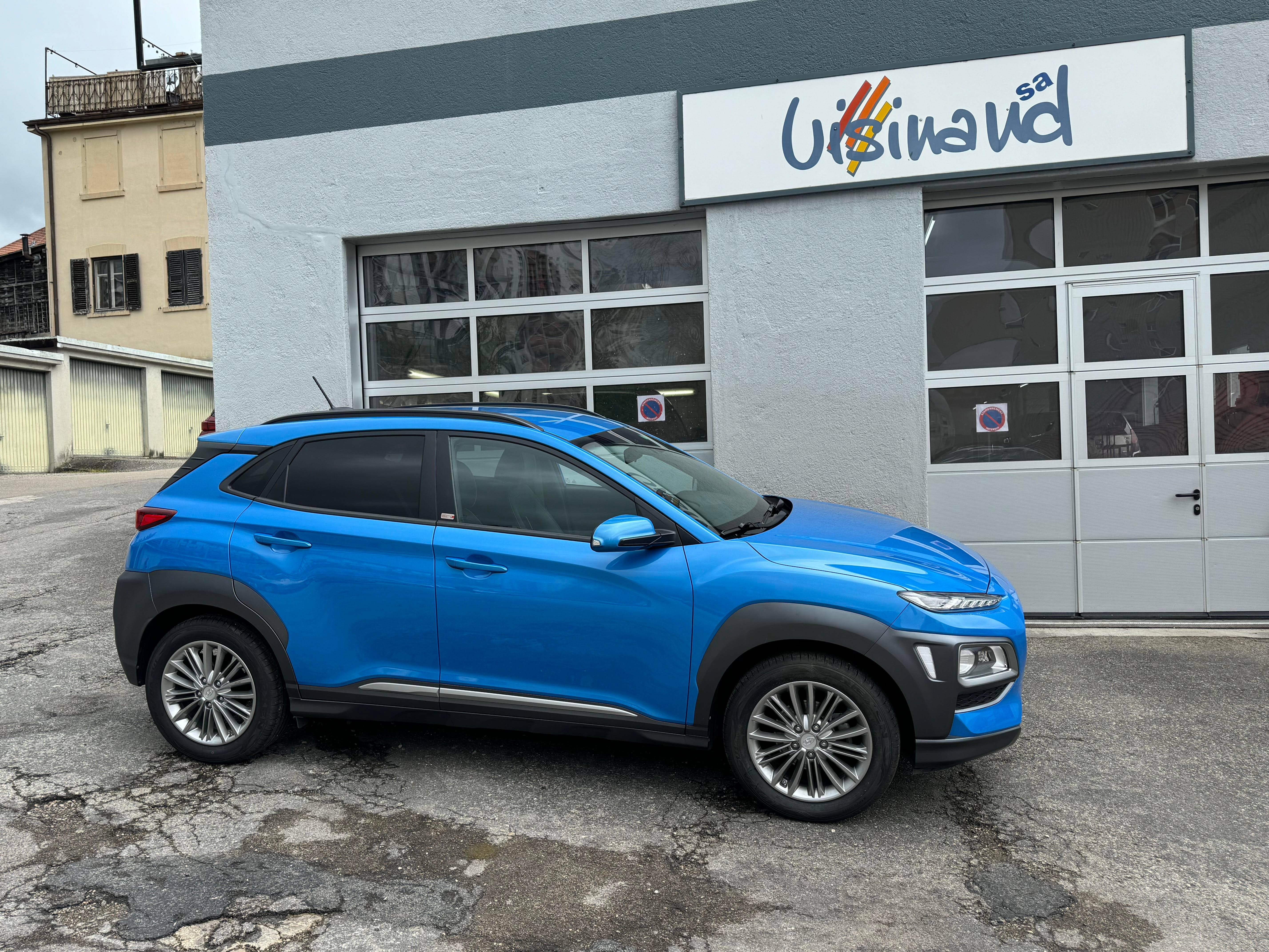 HYUNDAI Kona 1.0 T-GDi Amplia 2WD