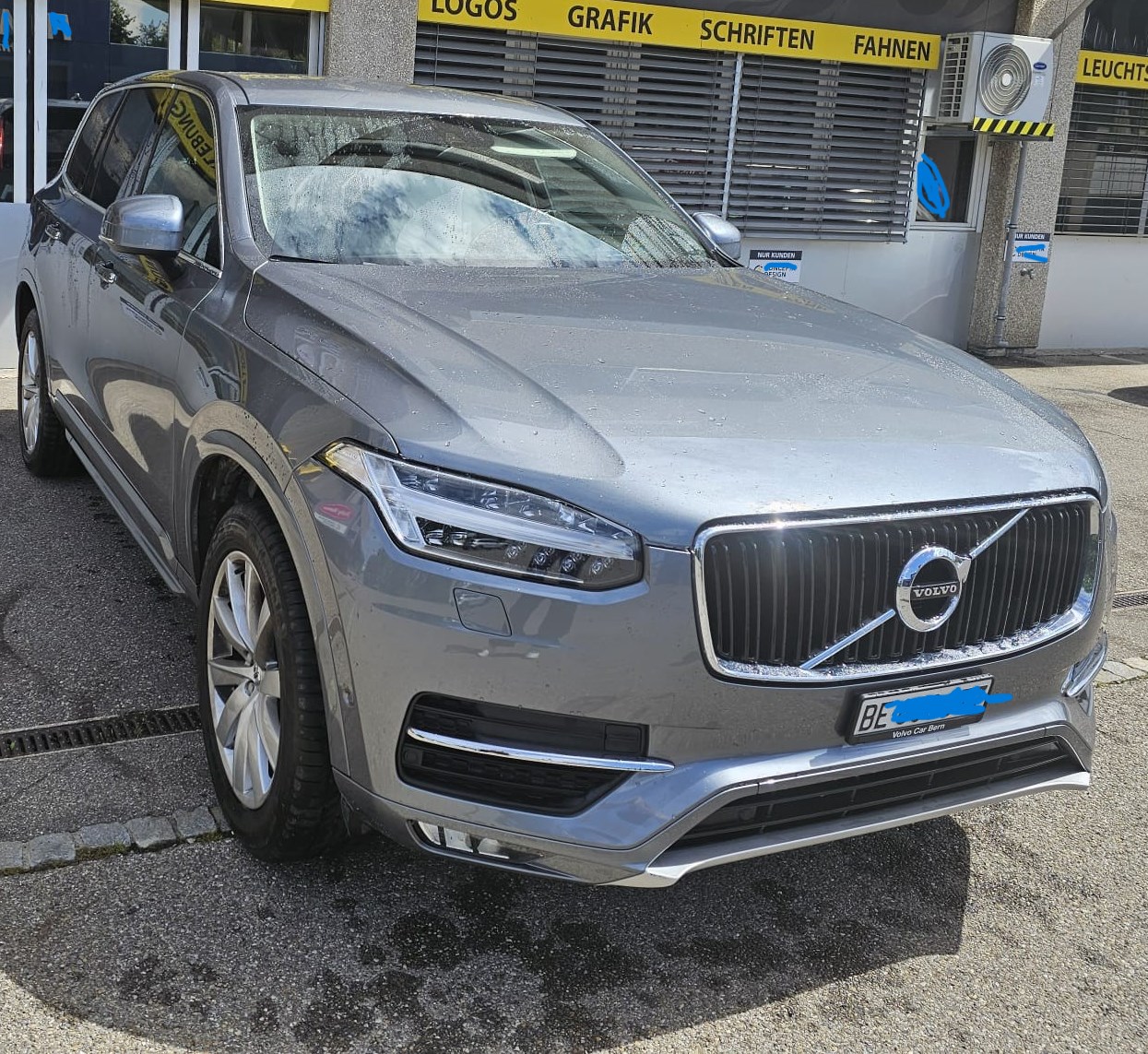 VOLVO XC90 D5 AWD Momentum Geartronic