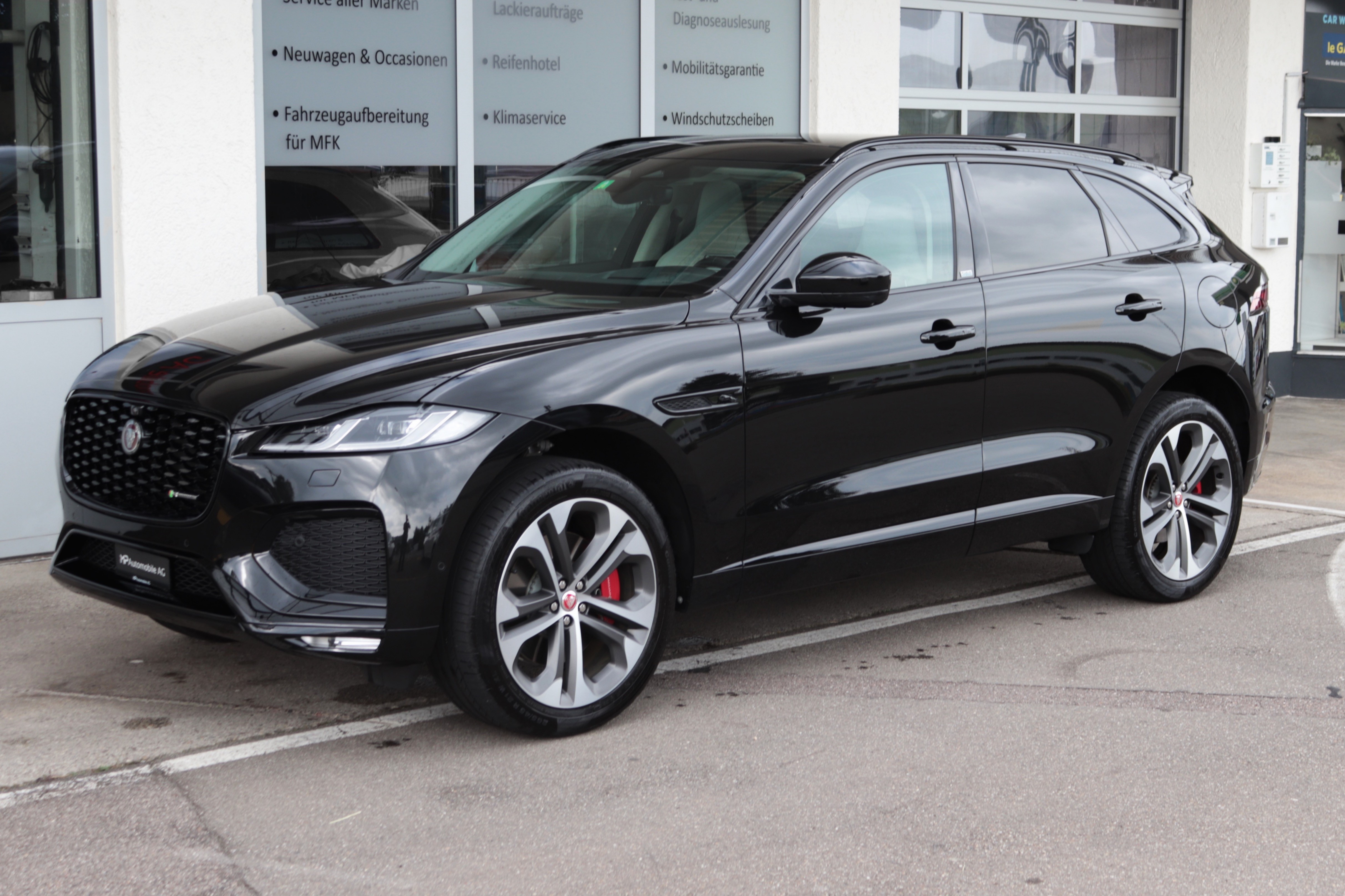 JAGUAR F-Pace 2.0 PHEV 404 R-Dynamic HSE AWD