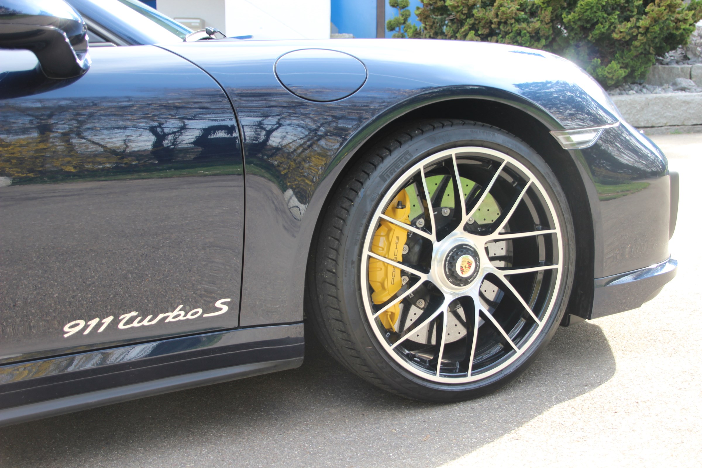 PORSCHE 911 Turbo S Cabrio PDK