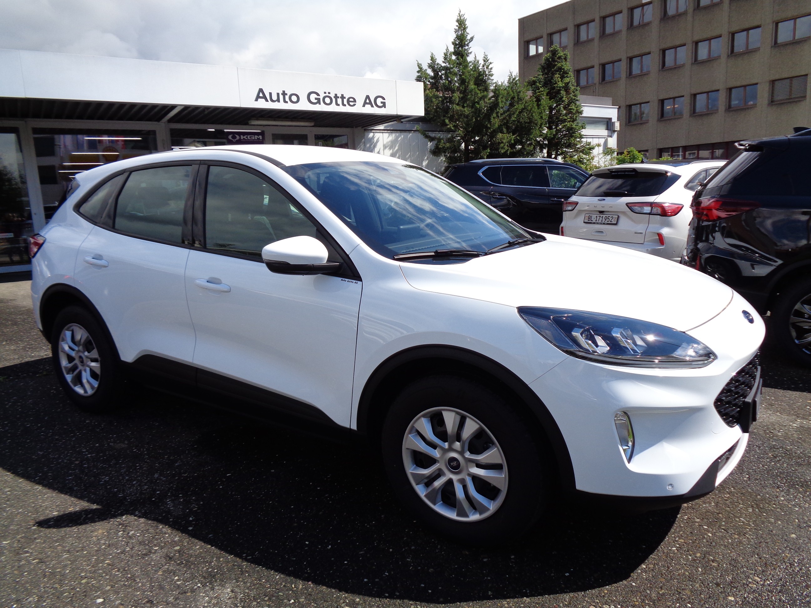 FORD Kuga 2.0 TDCi EcoBlue Cool & Connect 4WD