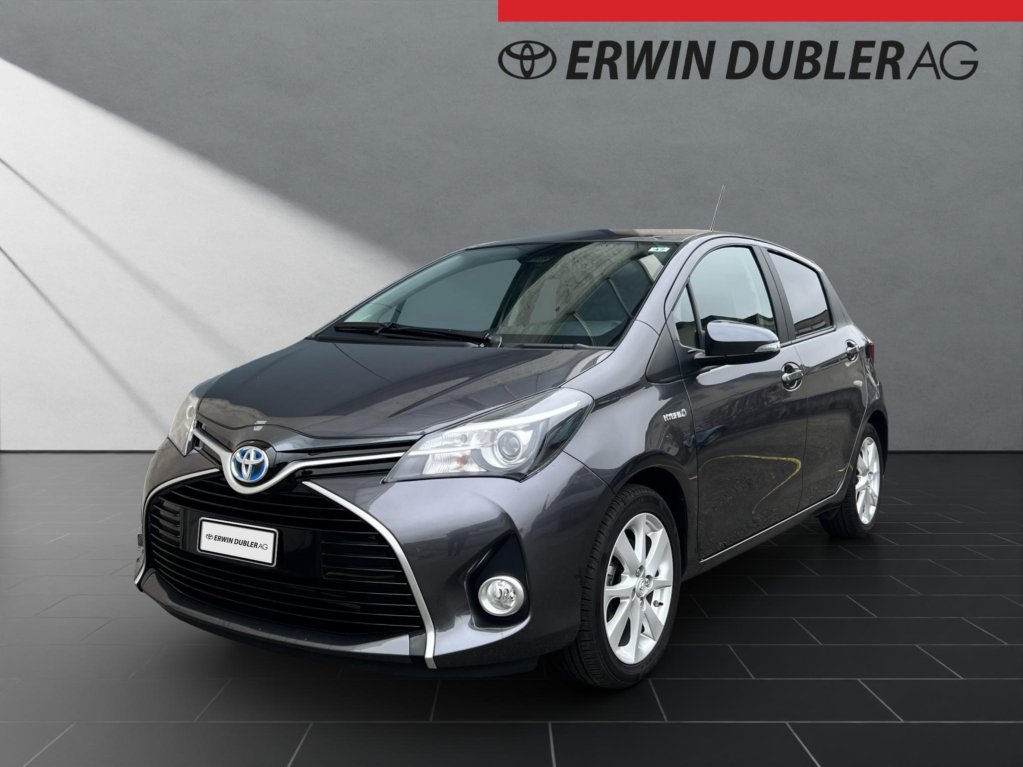 TOYOTA Yaris 1.5 VVT-i HSD Trend