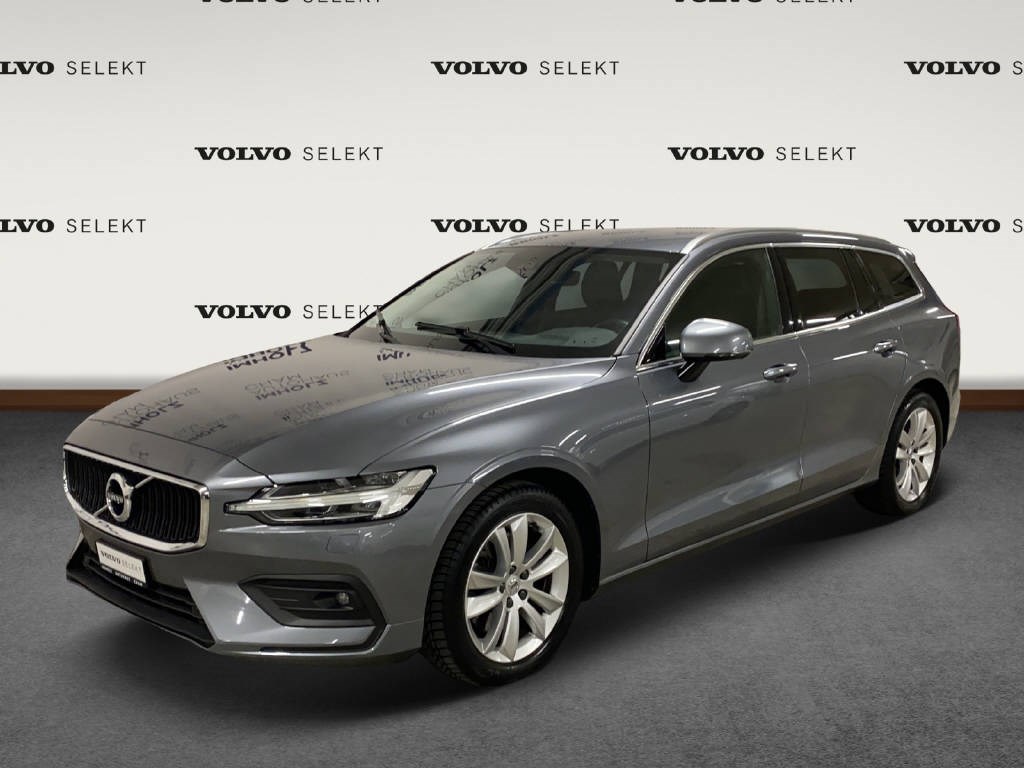 VOLVO V60 2.0 B4 Momentum