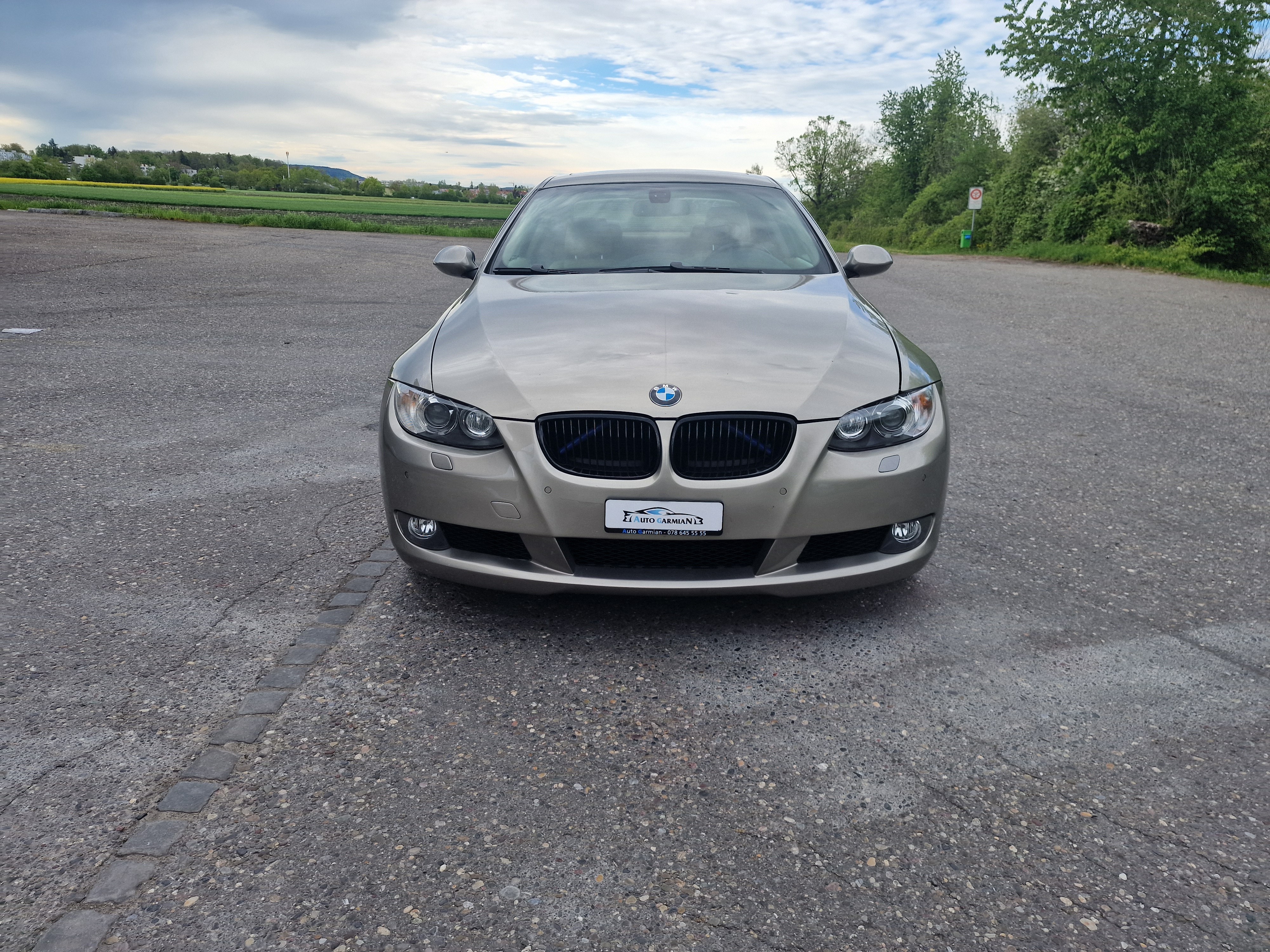 BMW 330i Coupé