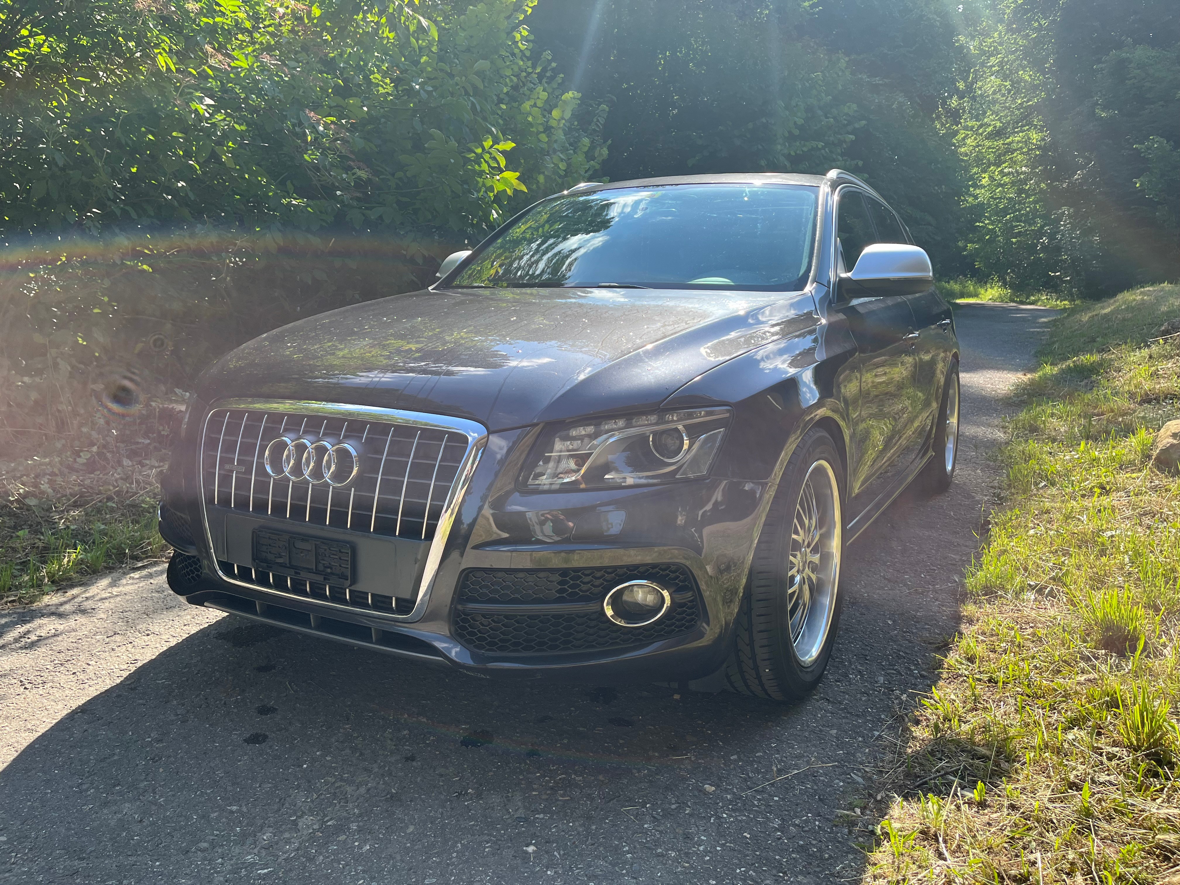 AUDI Q5 2.0 TDI quattro