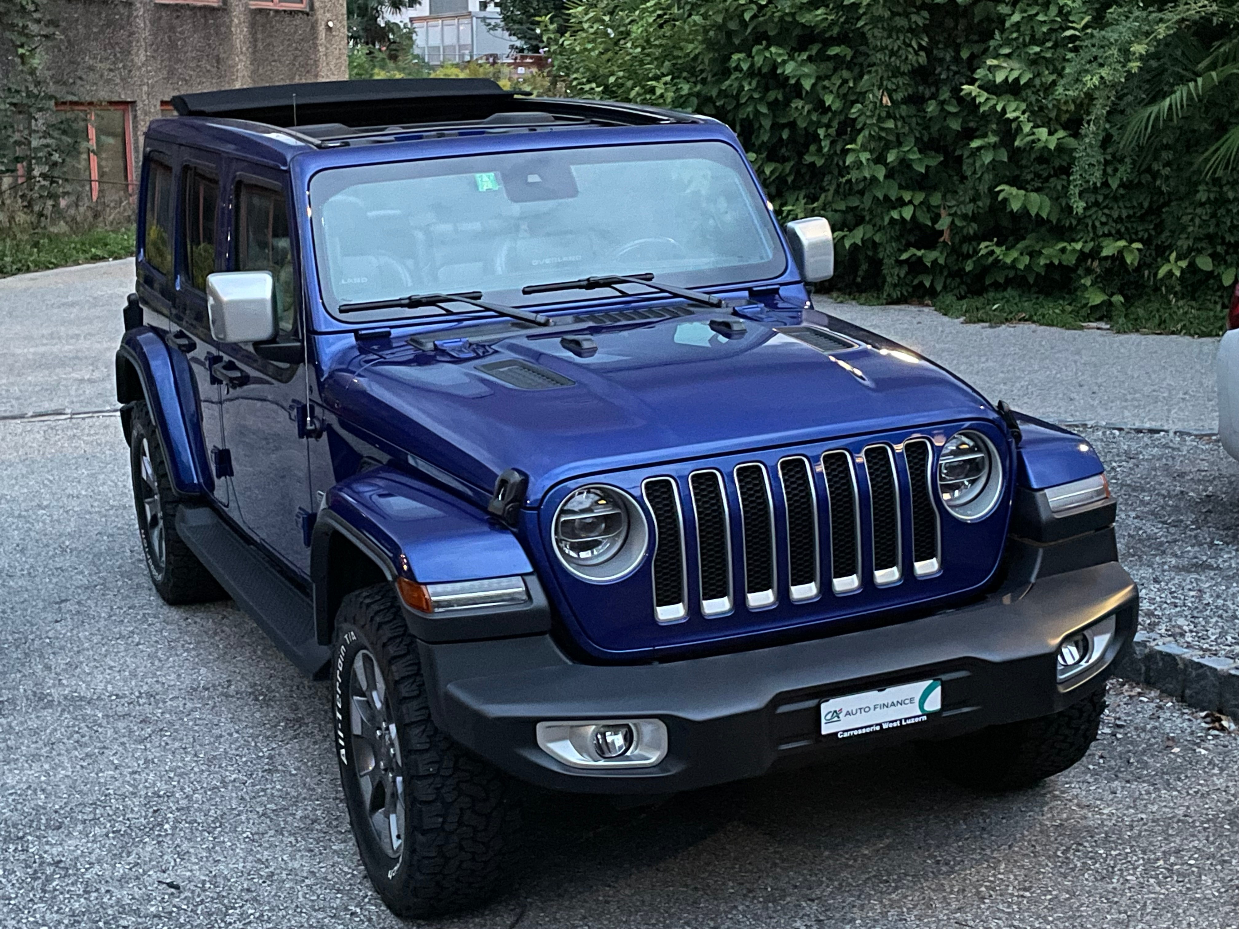 JEEP Wrangler 2.2MJ Unlimited Sahara Automatic