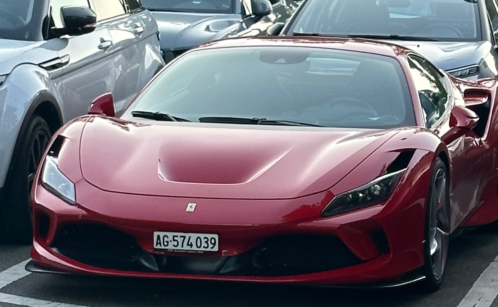 FERRARI F8 Tributo