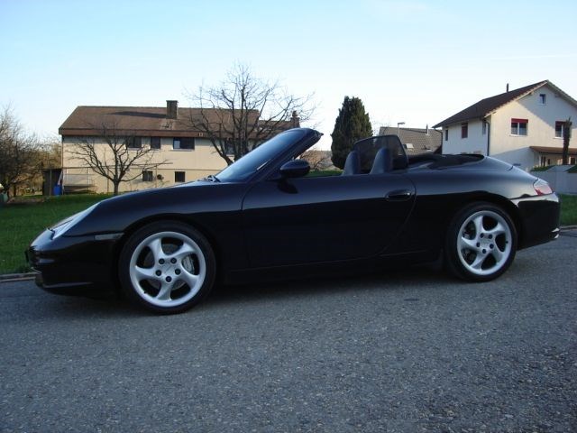 PORSCHE 911 Carrera 4 Cabrio * 320 PS *