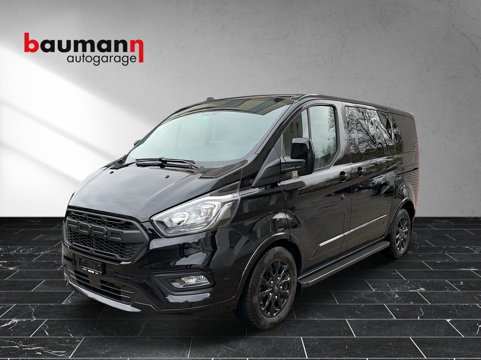 FORD Tourneo Bus 320 L2H1 Titanium Automat