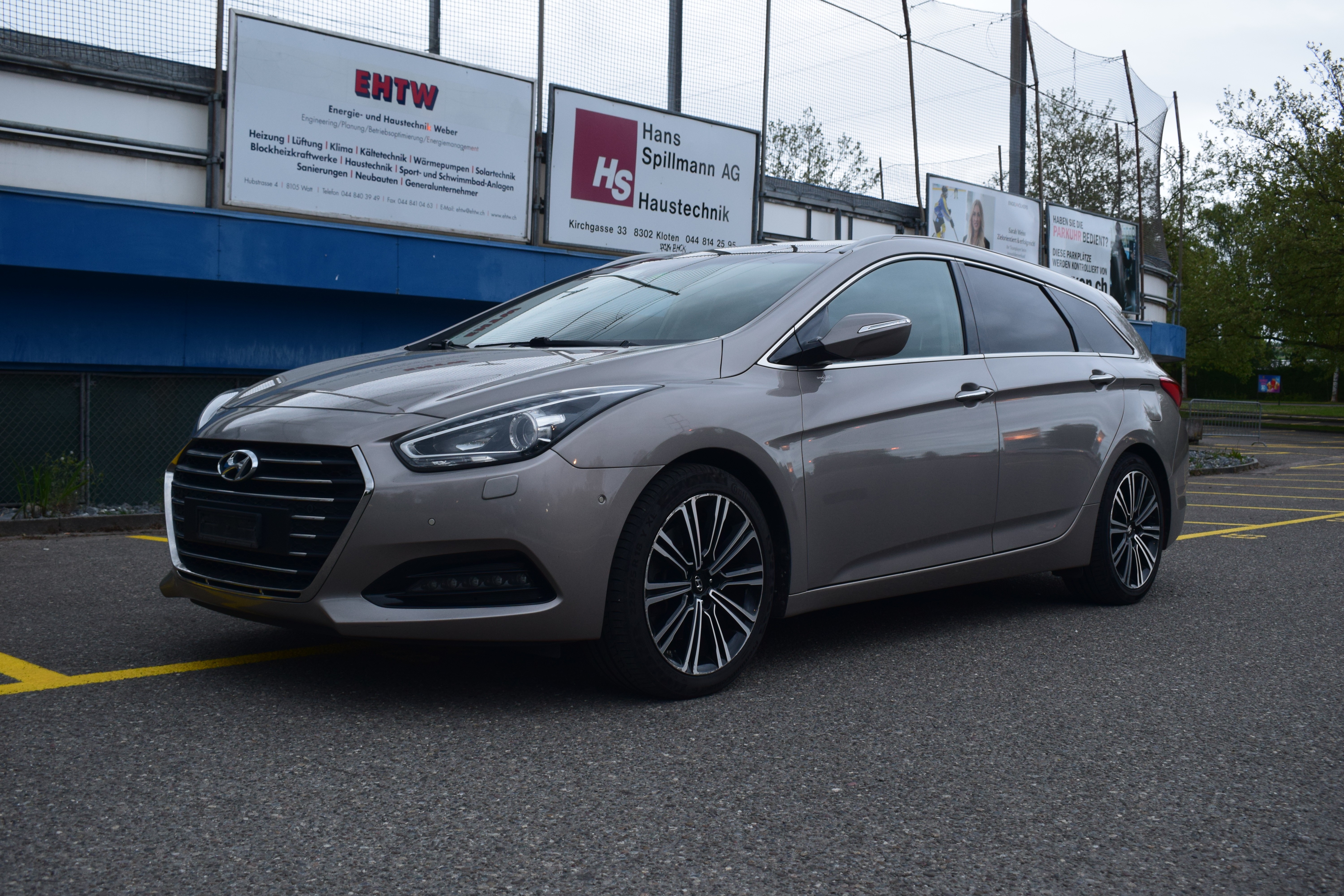 HYUNDAI i40 Wagon 1.7 CRDI Amplia Automatic