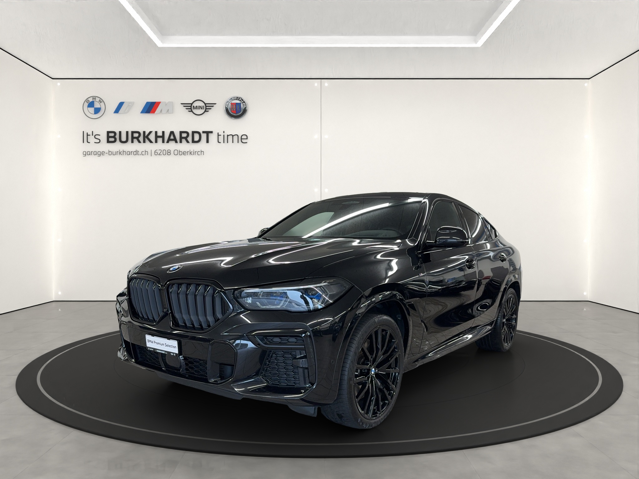 BMW X6 M50i