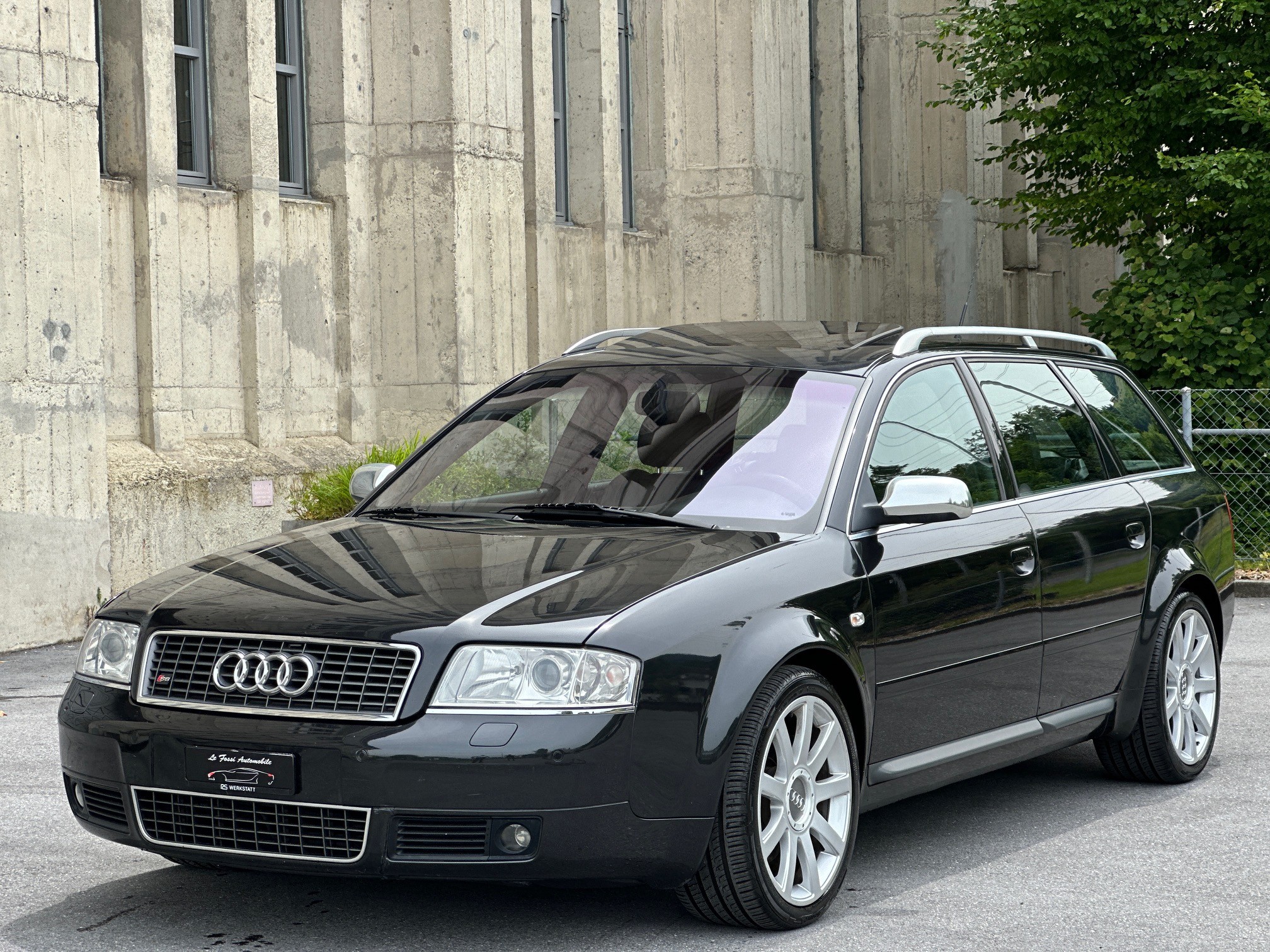 AUDI S6 Avant quattro tiptronic