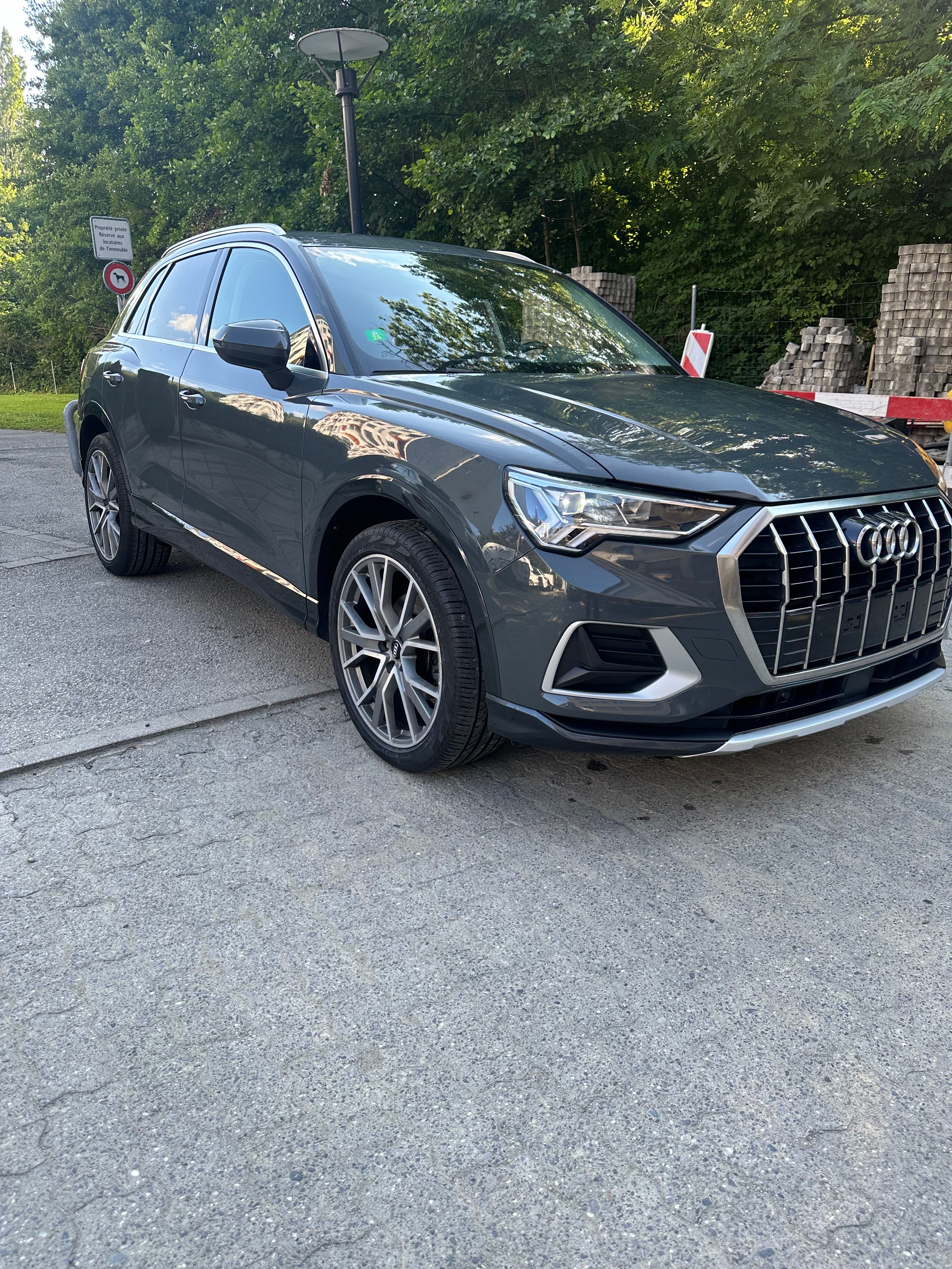 AUDI Q3 35 TFSI S-tronic