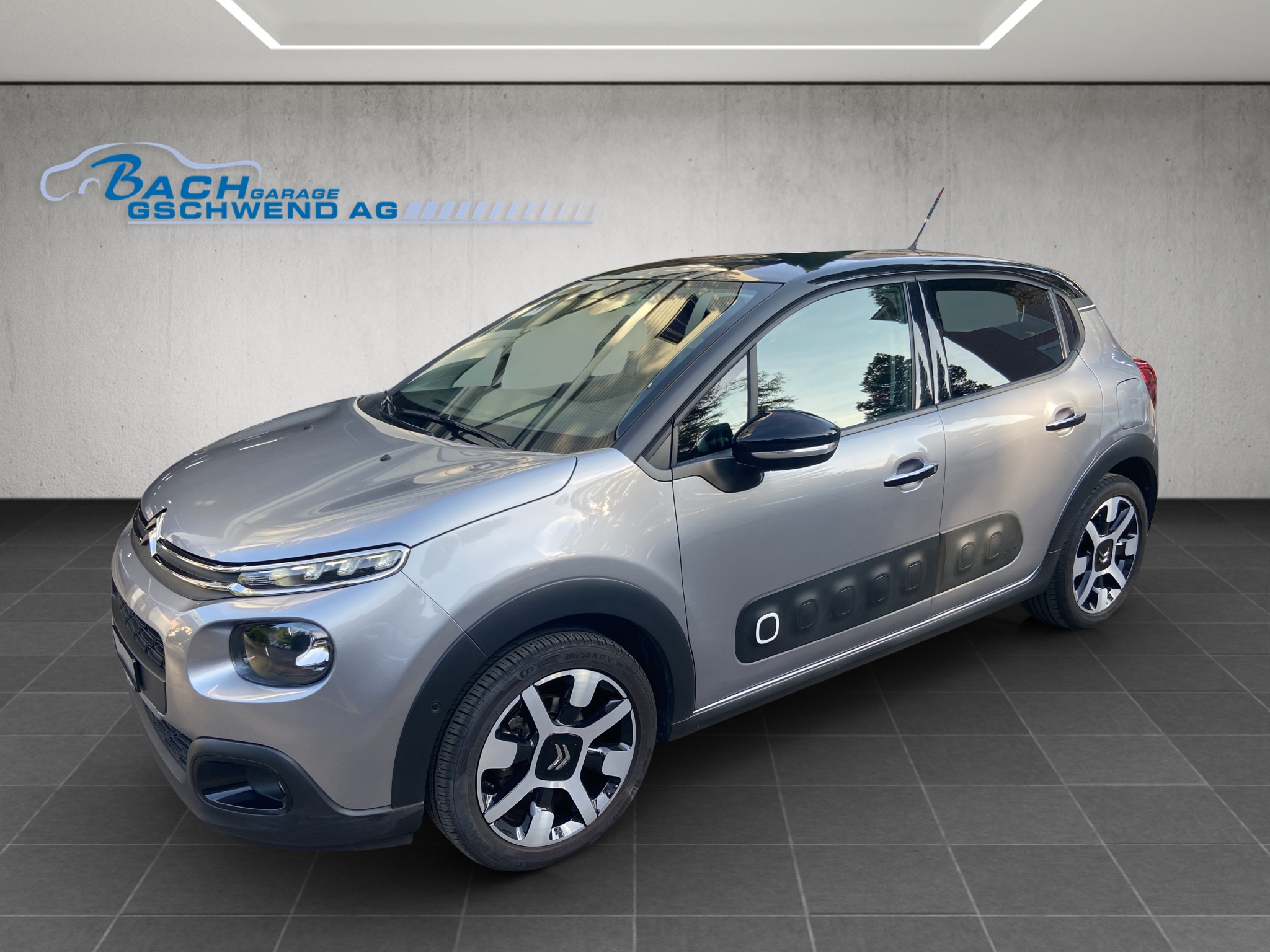 CITROEN C3 1.2i PureTech Shine EAT6