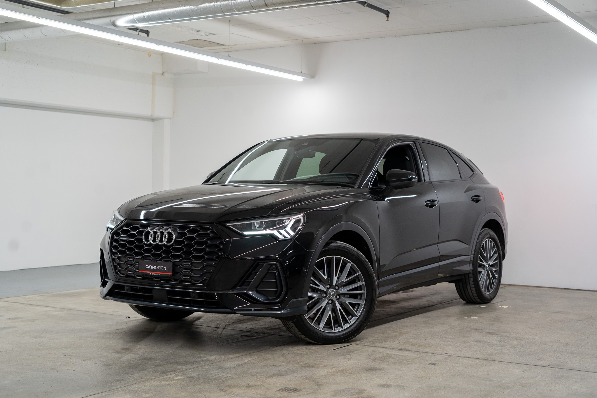 AUDI Q3 Sportback 2.0 45 TFSI quattro S-LINE