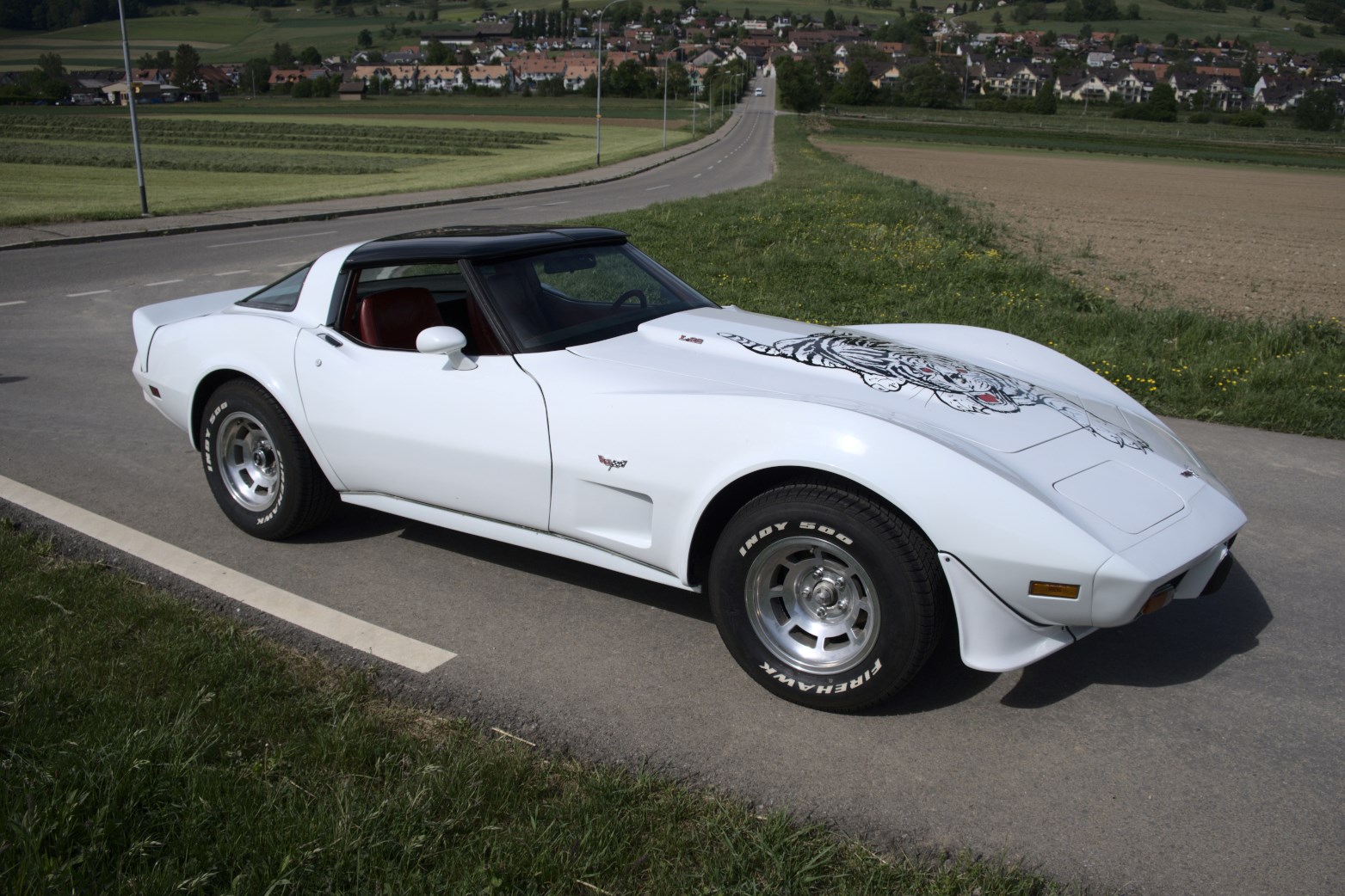 CHEVROLET CORVETTE C3 L-82 Targa