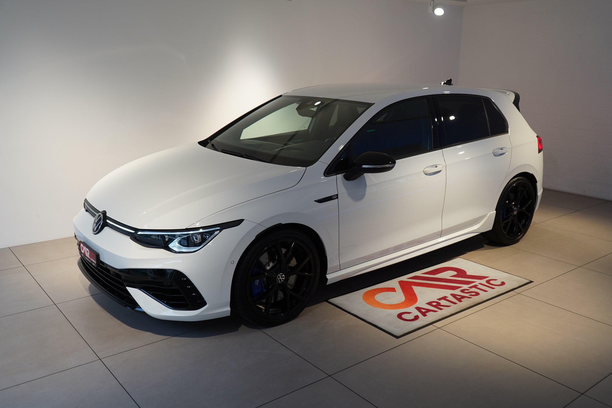 VW Golf 2.0 TSI R DSG 4M R