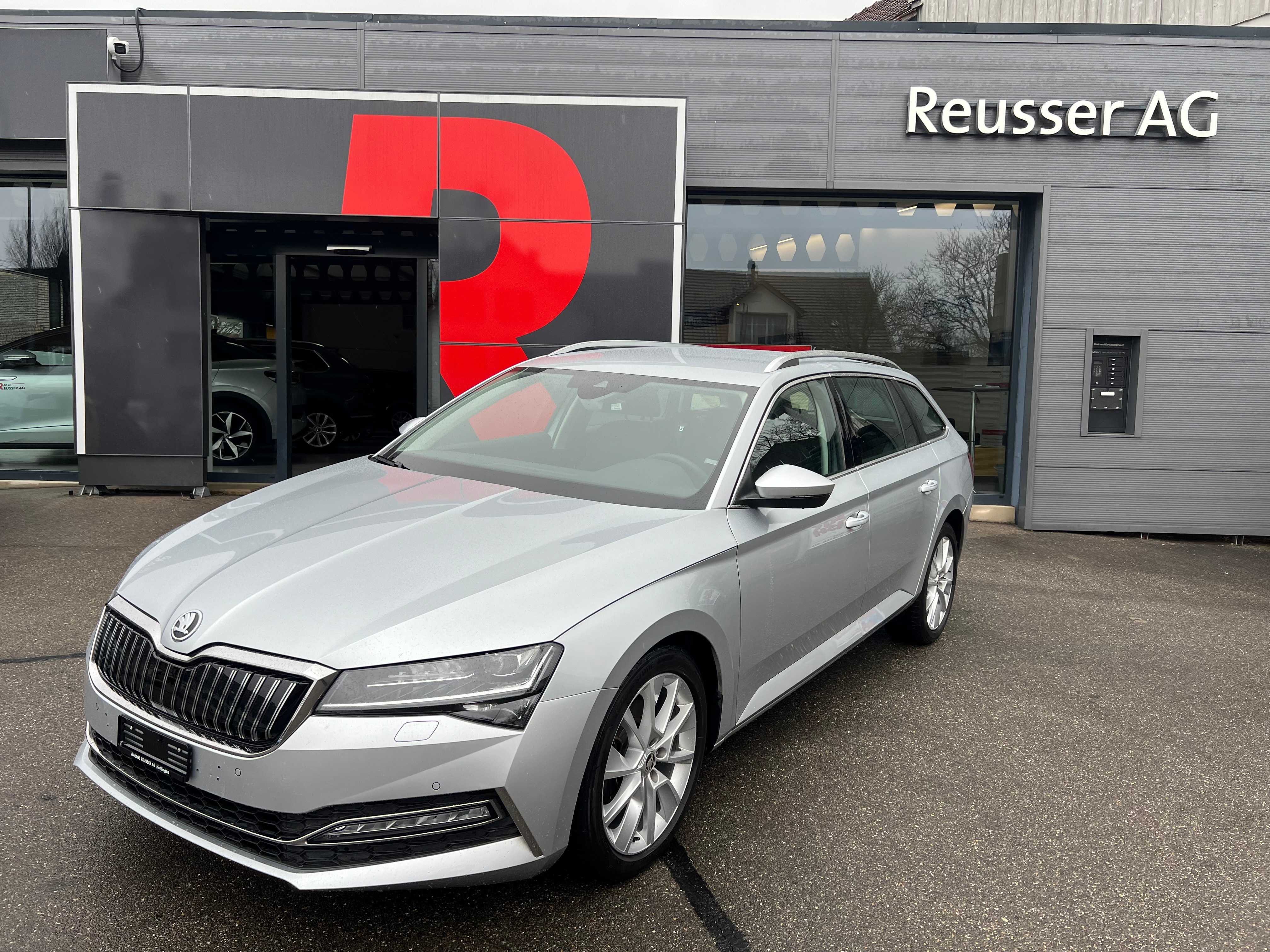 SKODA SUPERB 1.4 TSI STYLE PHEV ***TOP AUSSTATTUNG***