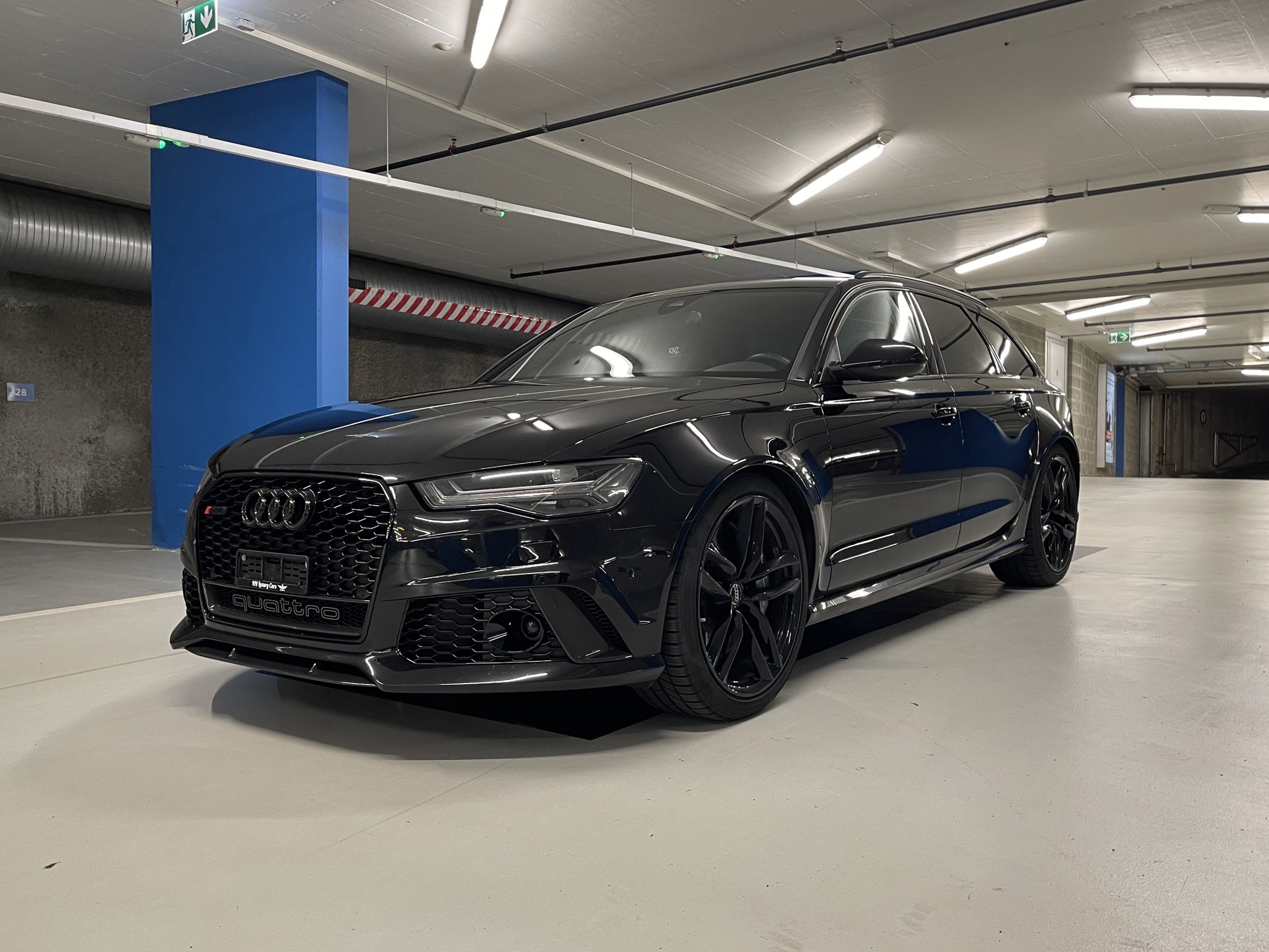 AUDI RS6 Avant 4.0 TFSI V8 quattro Tiptronic