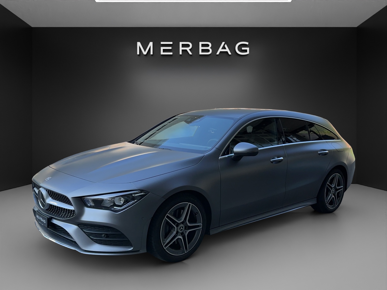 MERCEDES-BENZ CLA SB 220d AMG Line 4M