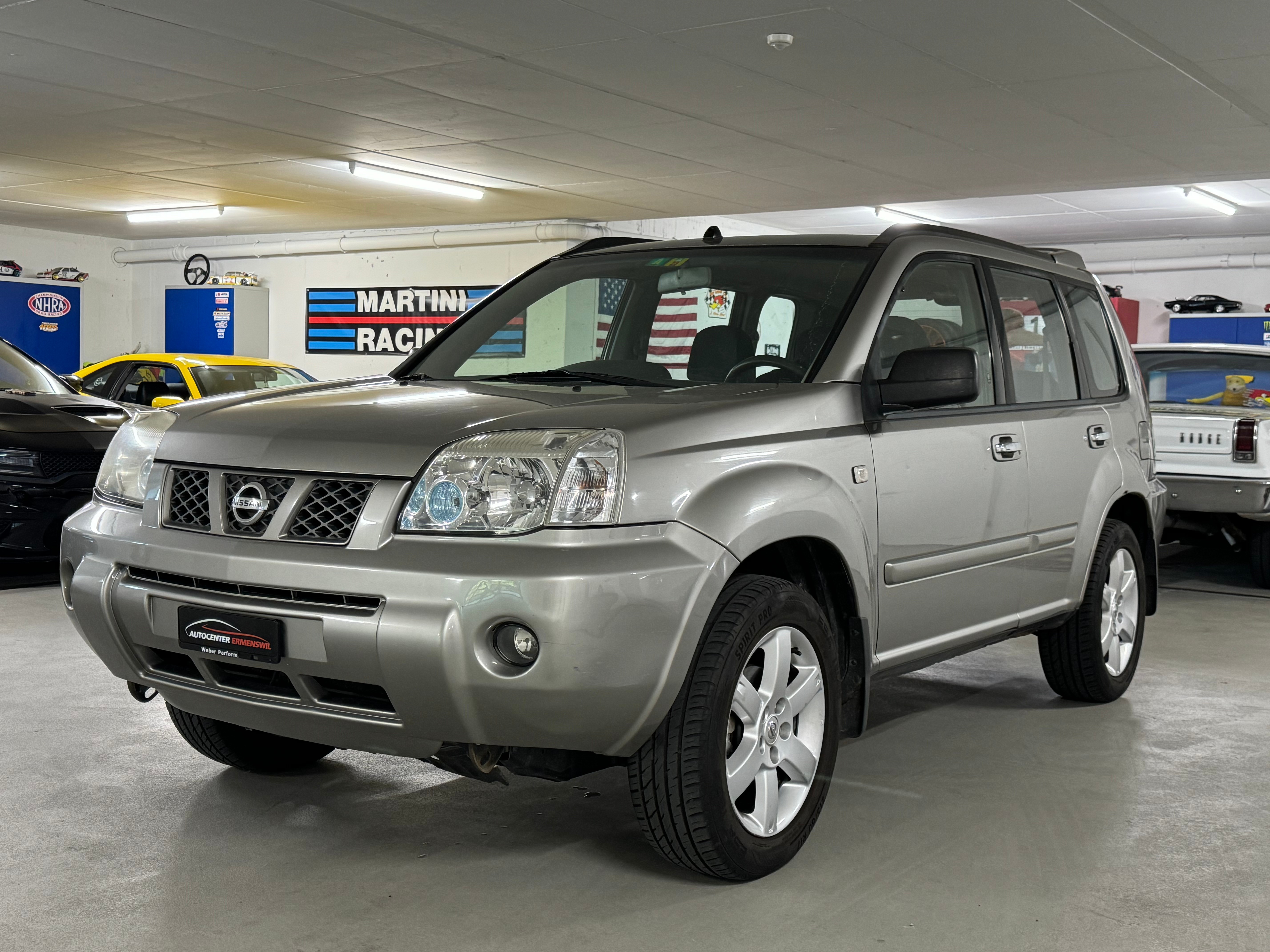 NISSAN X-Trail 2.5 16V Elegance Automatic