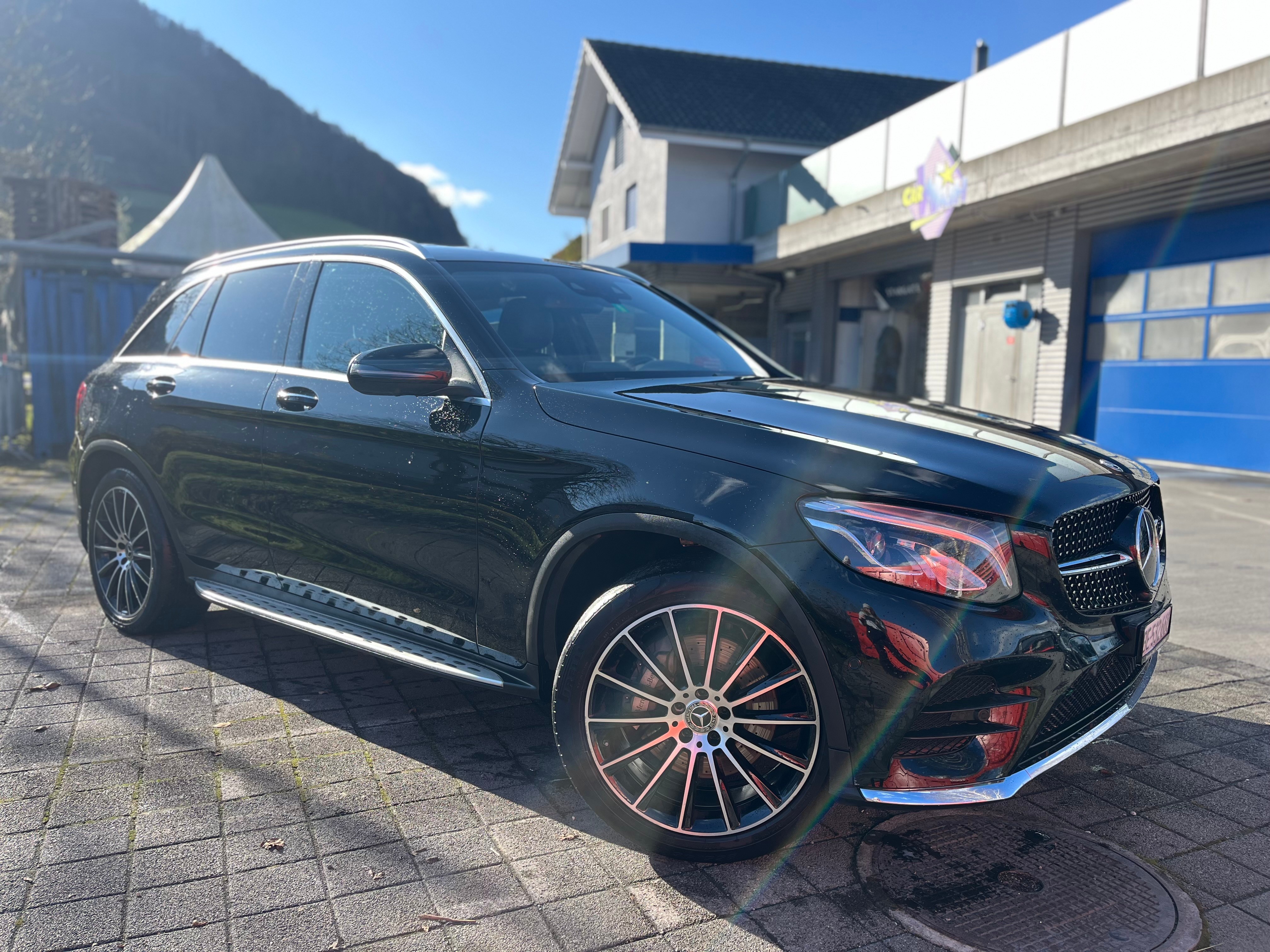 MERCEDES-BENZ GLC 250 d AMG Line 4Matic 9G-Tronic