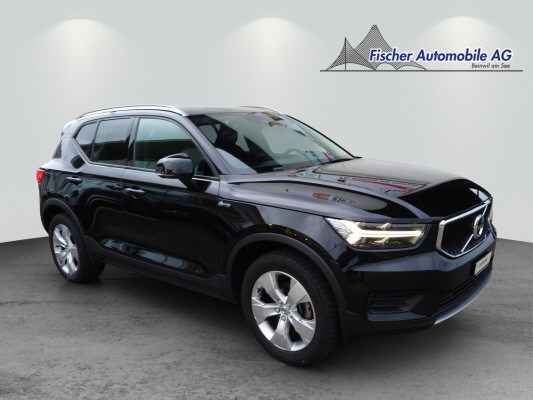 VOLVO XC40 D3 Momentum