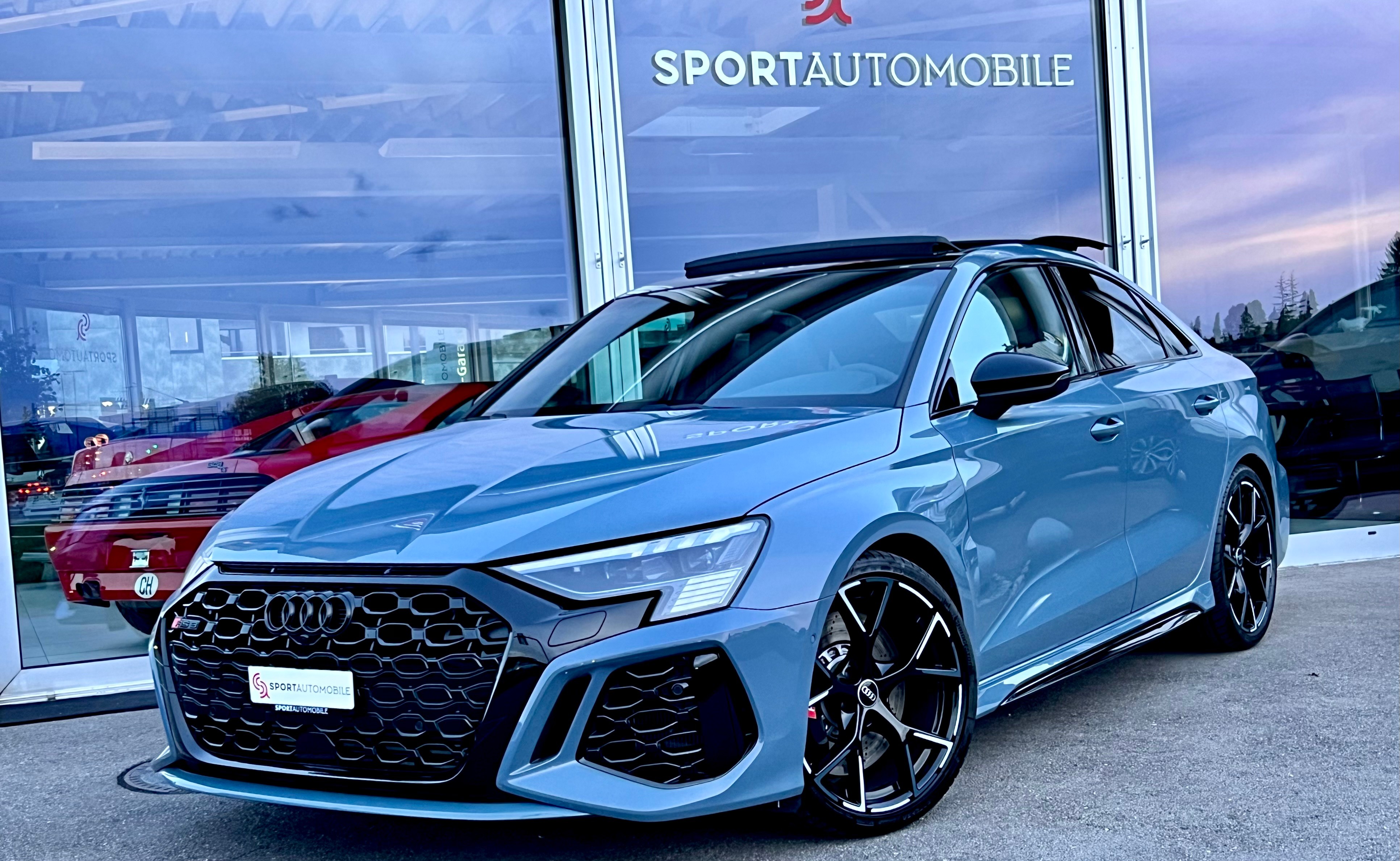 AUDI RS3 Limousine 2.5 TSI quattro S-tronic