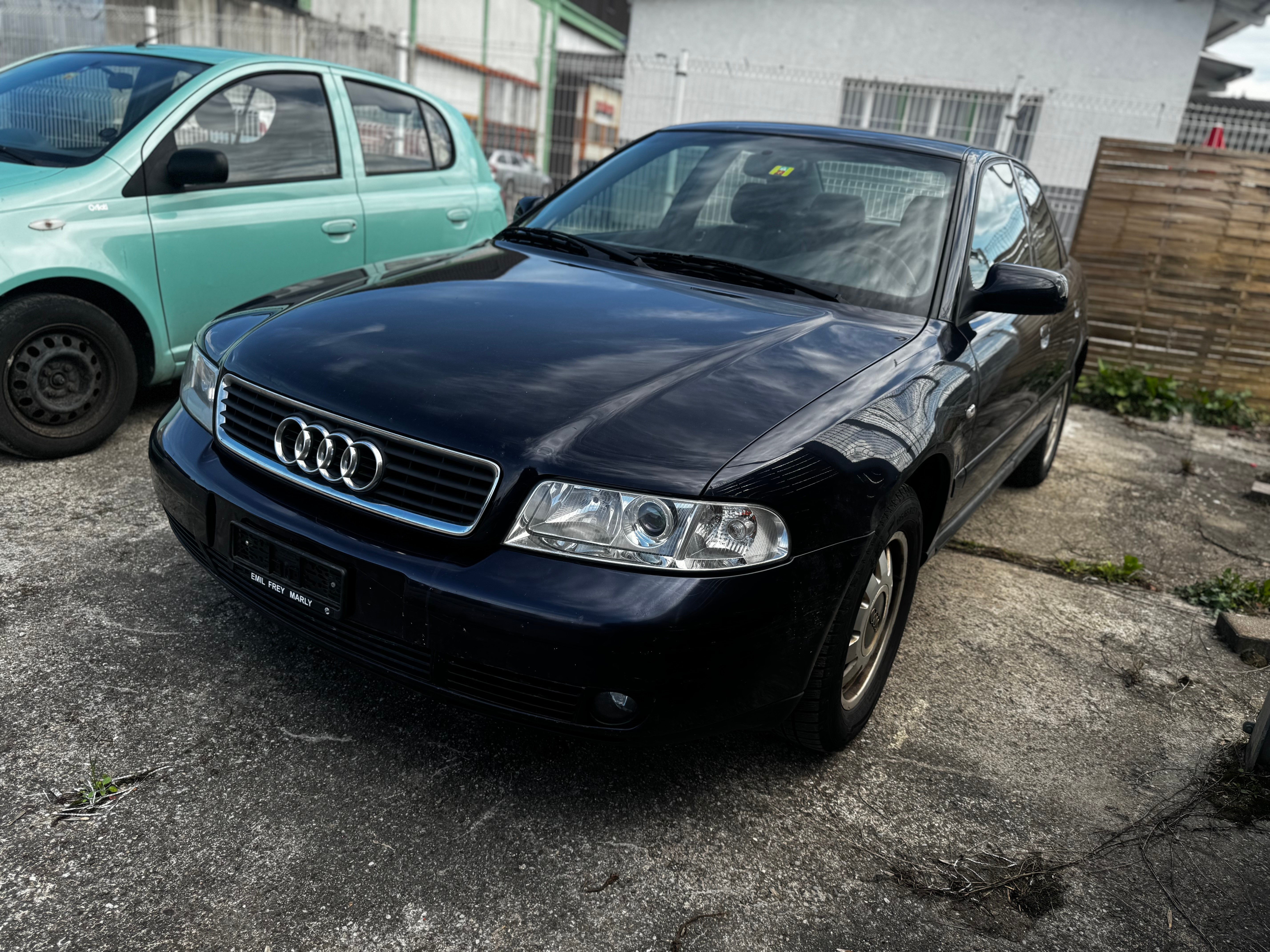 AUDI A4