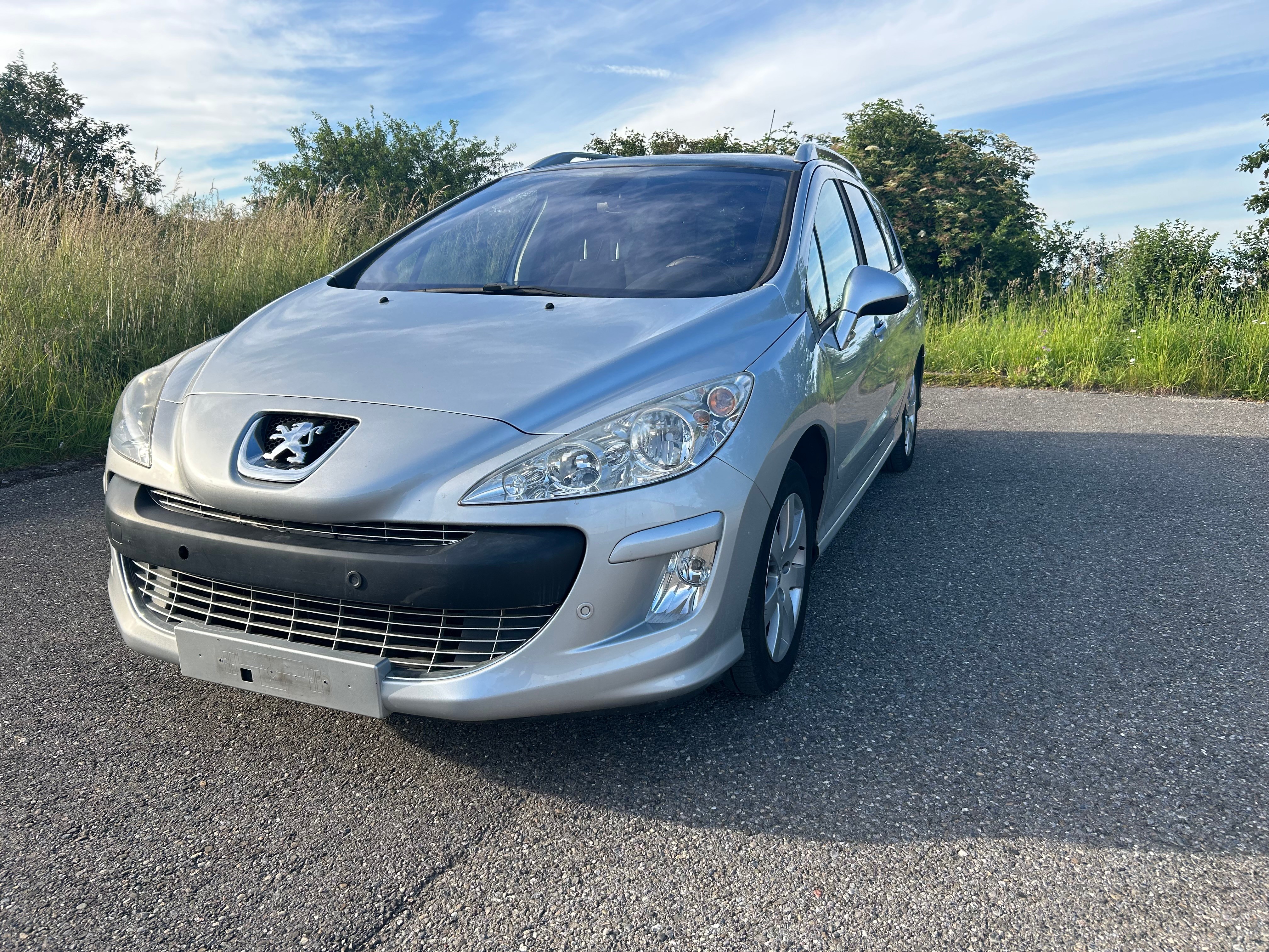 PEUGEOT 308 SW 1.6 16V Turbo Sport