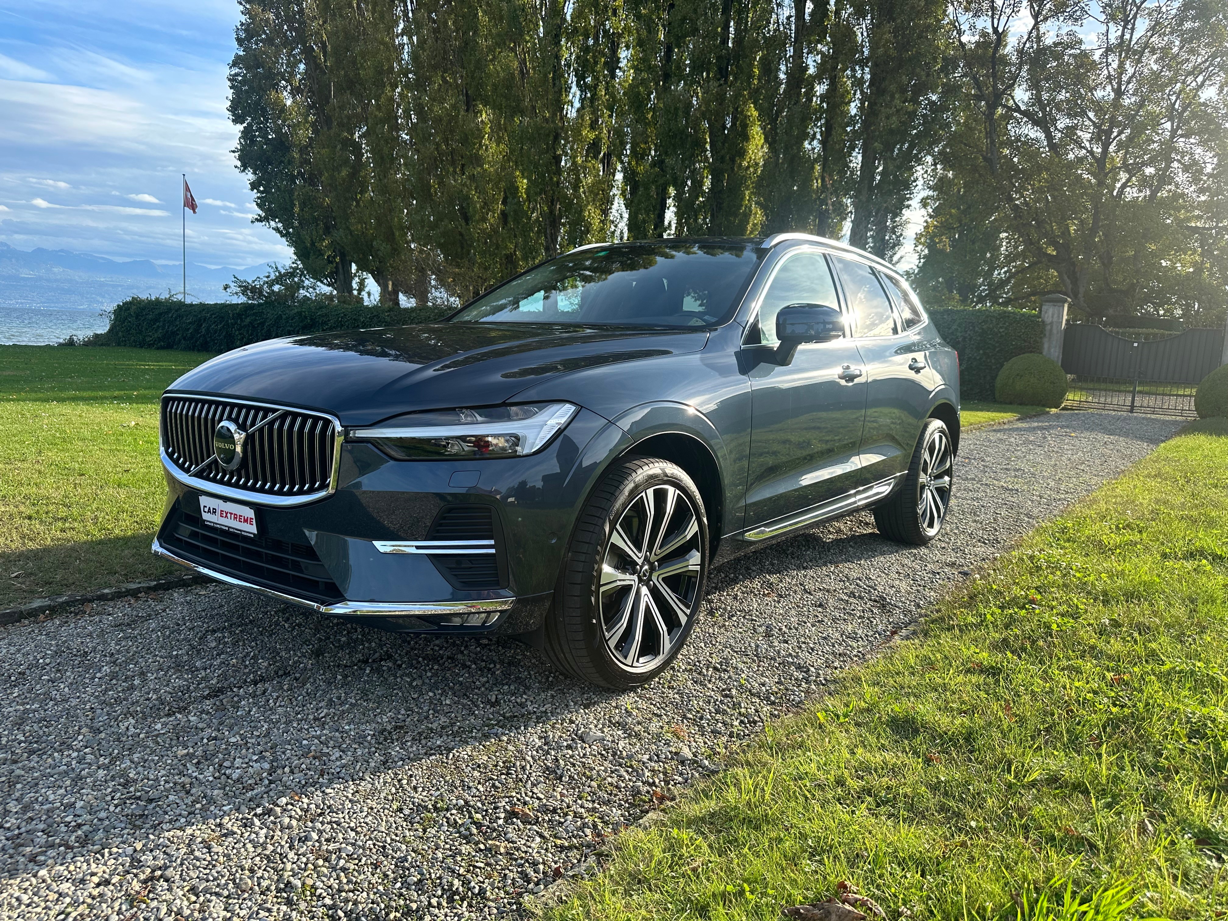 VOLVO XC60 B5 Benzin Mild Hybrid AWD Inscription Geartronic